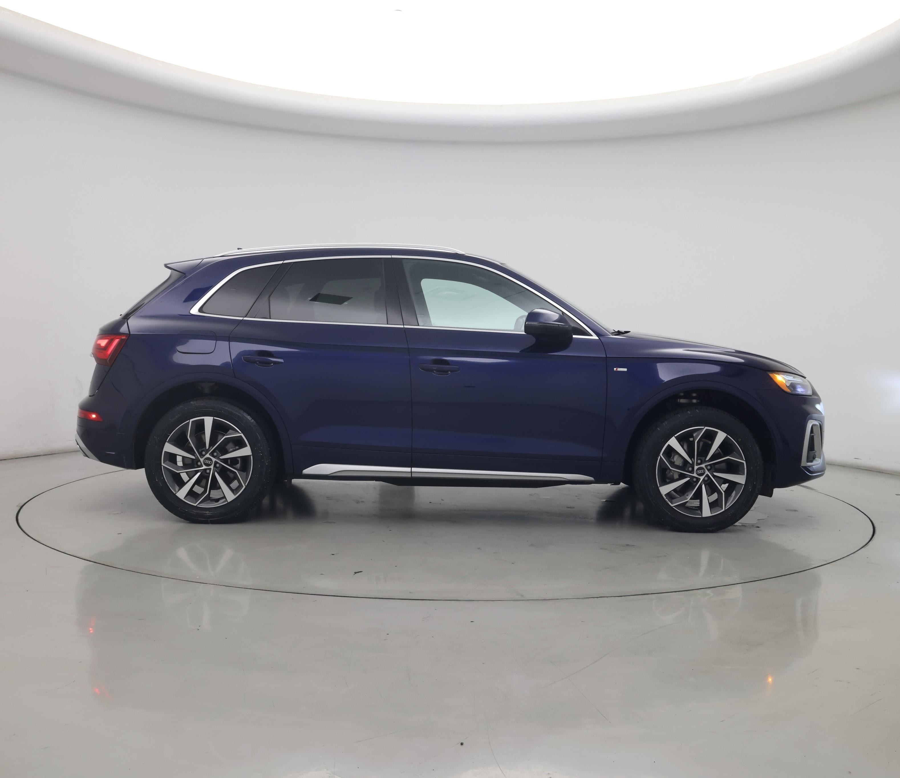Thumbnail: 2022 Audi Q5 - 7