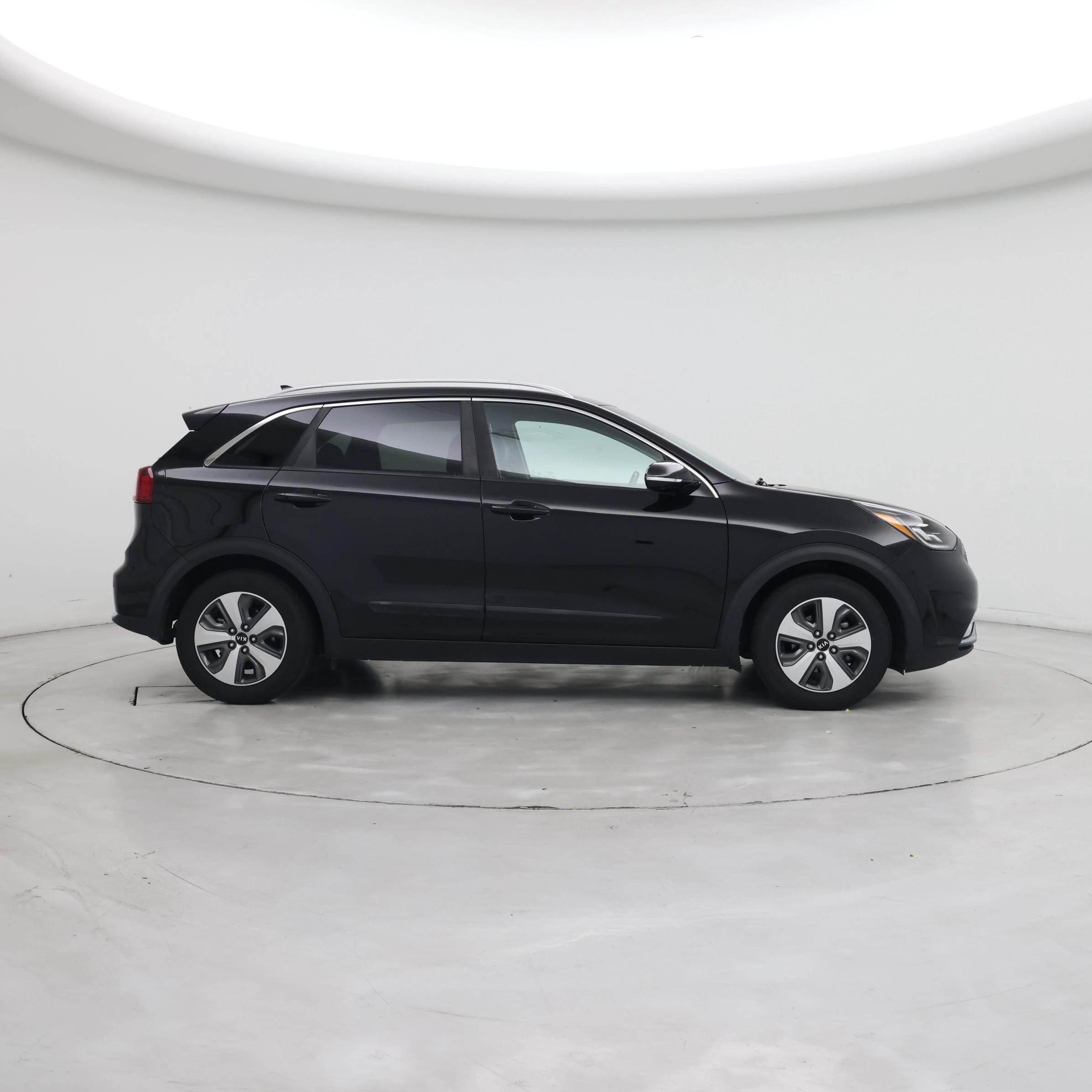 Thumbnail: 2018 Kia Niro - 7
