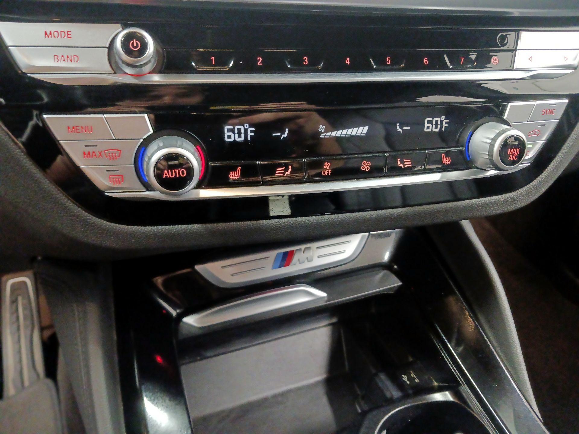 Thumbnail: 2020 BMW X4 - 15