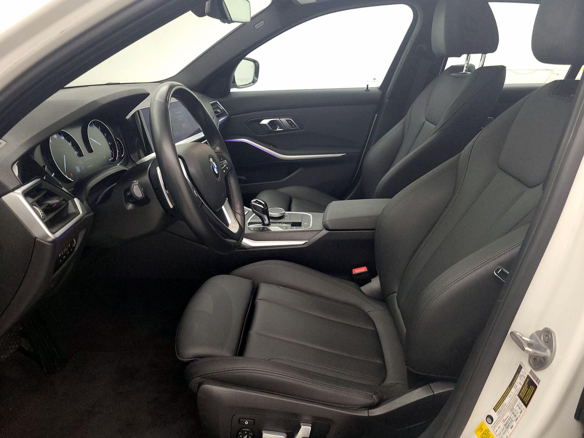 Thumbnail: 2020 BMW 3 Series - 11