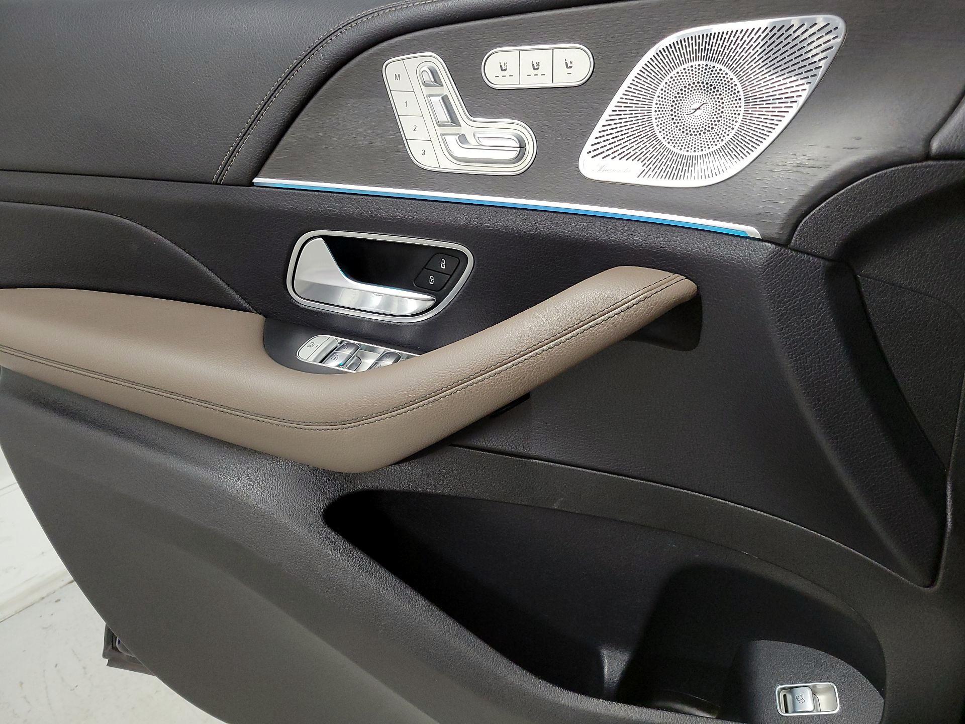 Thumbnail: 2020 Mercedes-Benz GLE - 12