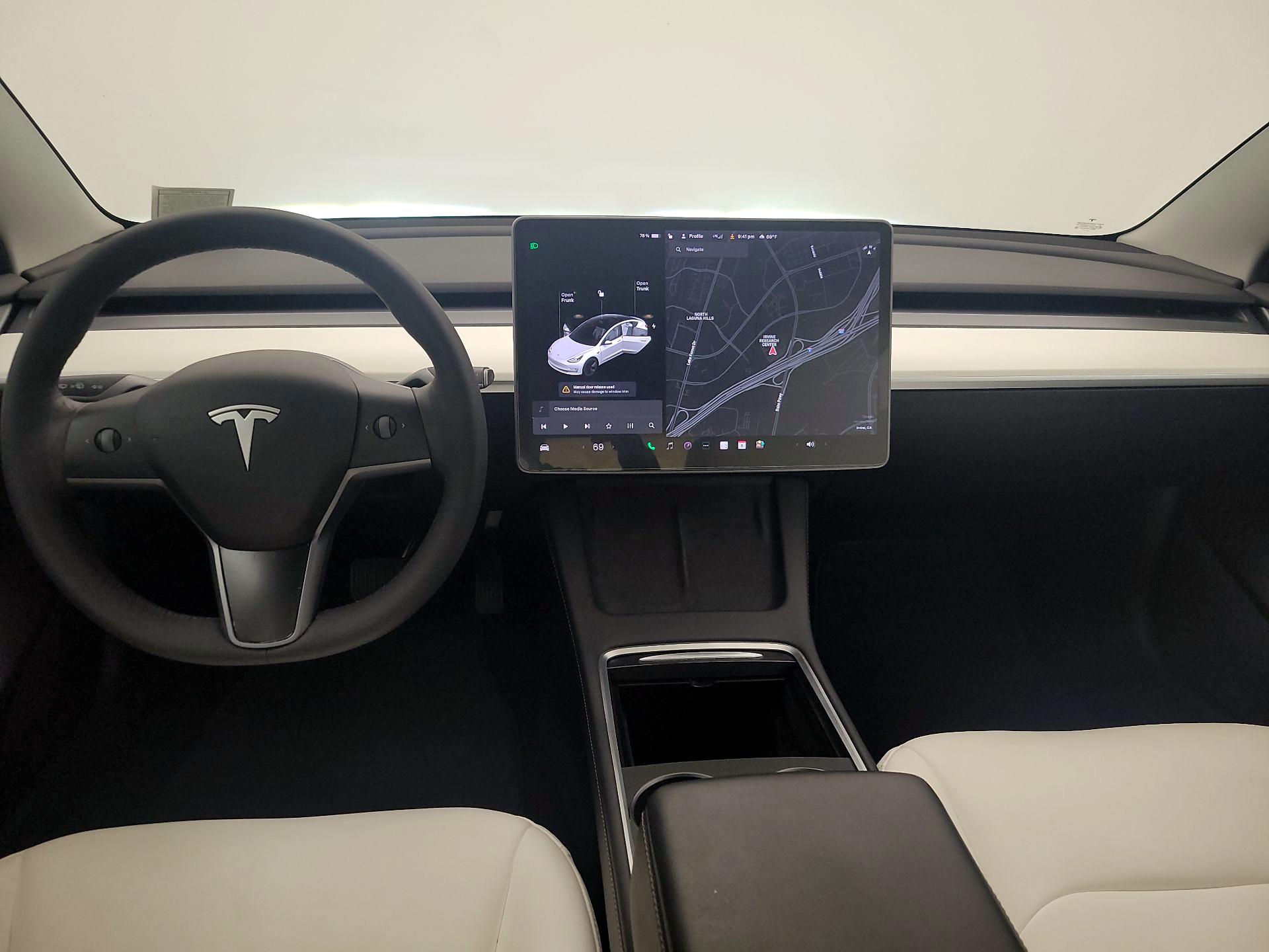 Thumbnail: 2021 Tesla Model 3 - 9