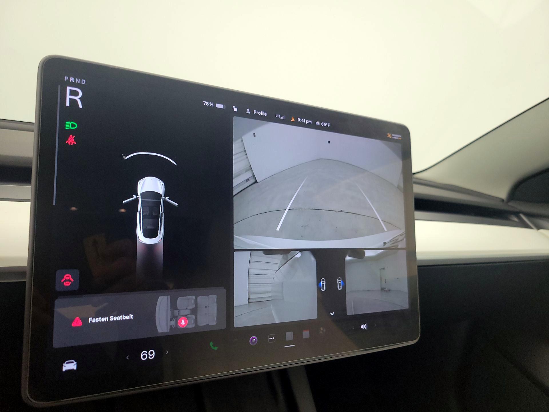 Thumbnail: 2021 Tesla Model 3 - 14