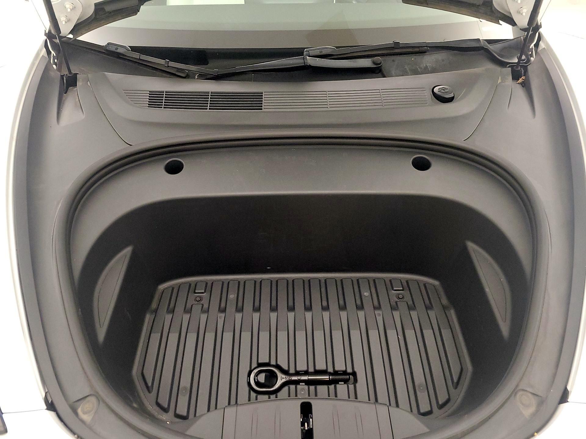 Thumbnail: 2021 Tesla Model 3 - 20