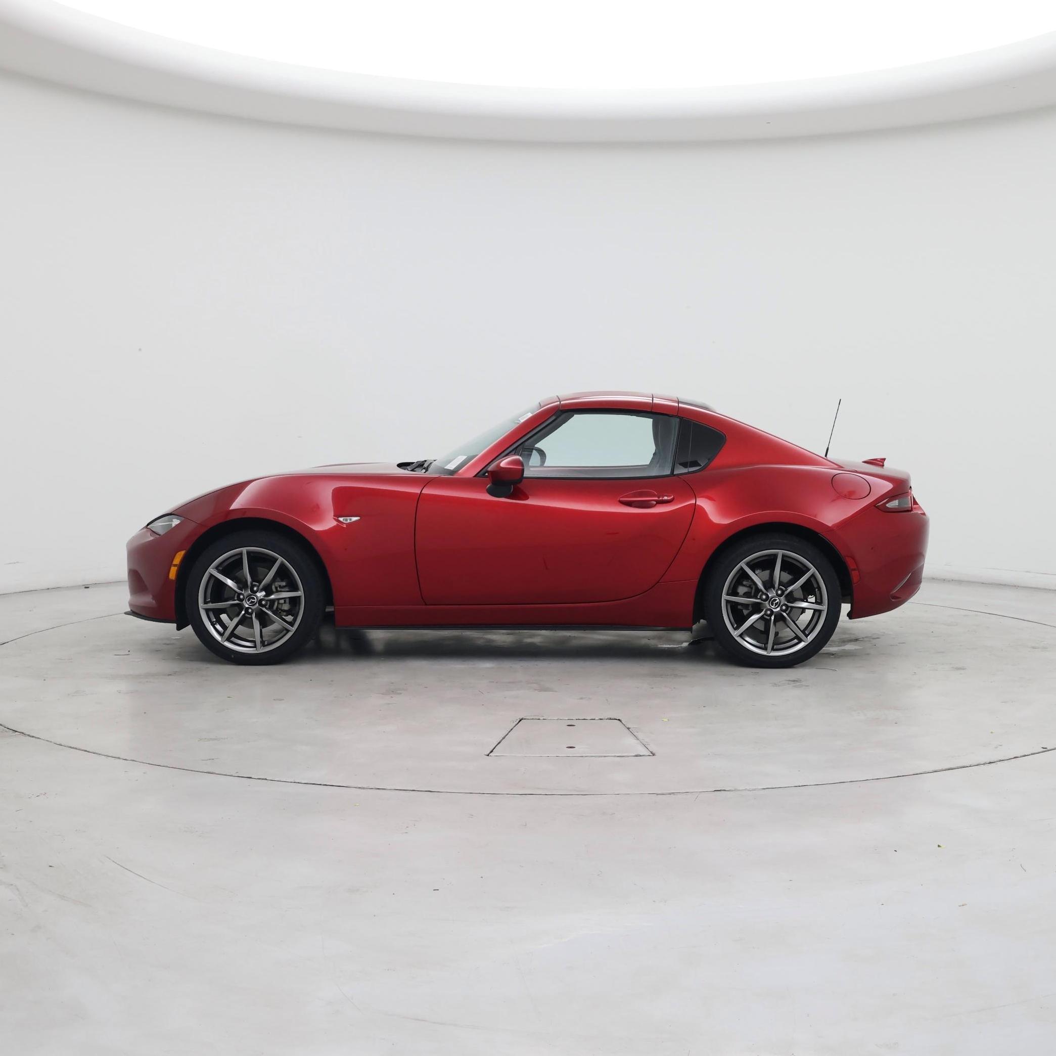 Thumbnail: 2020 Mazda MX-5 Miata - 3