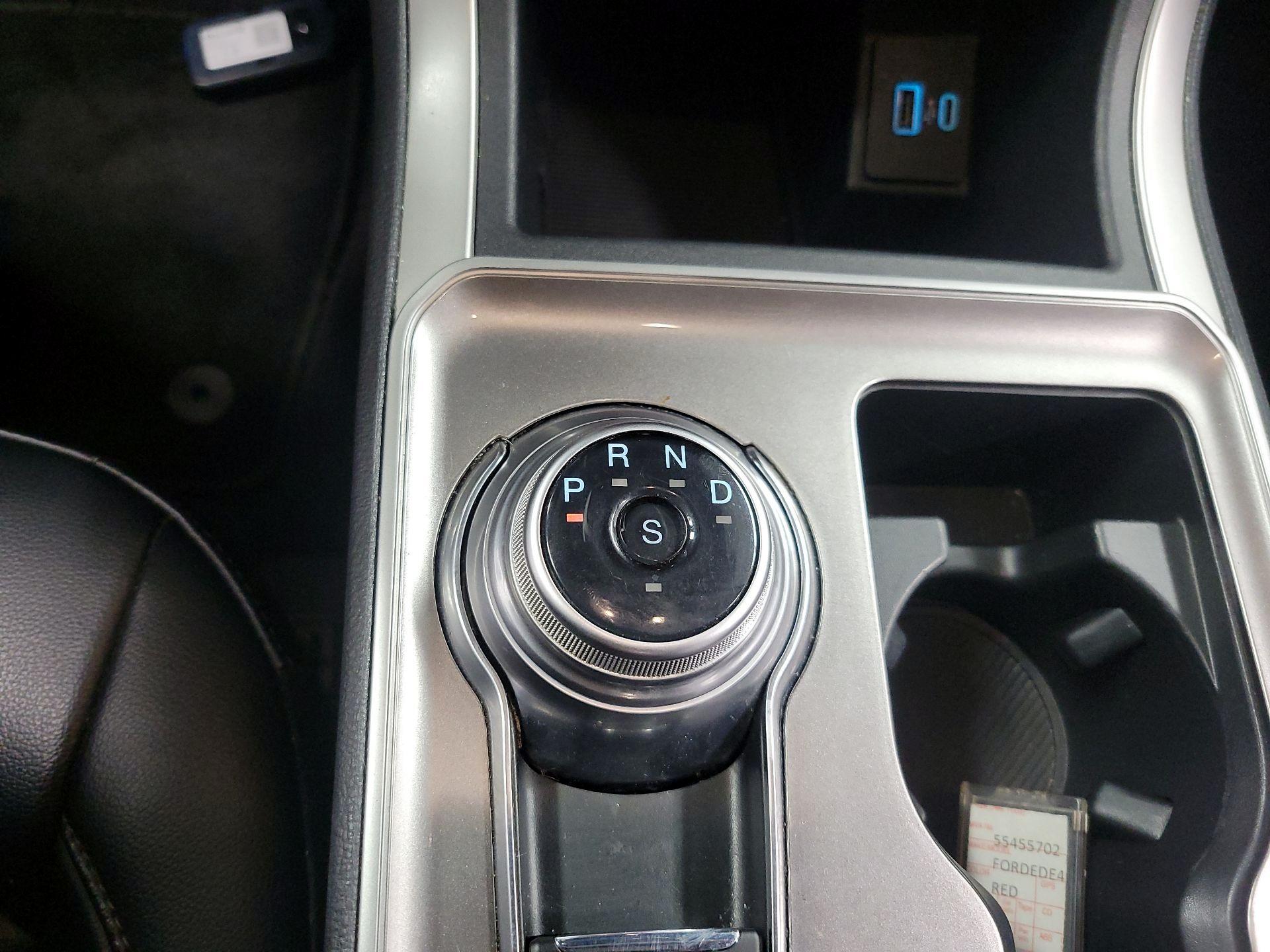 Thumbnail: 2024 Ford Edge - 17