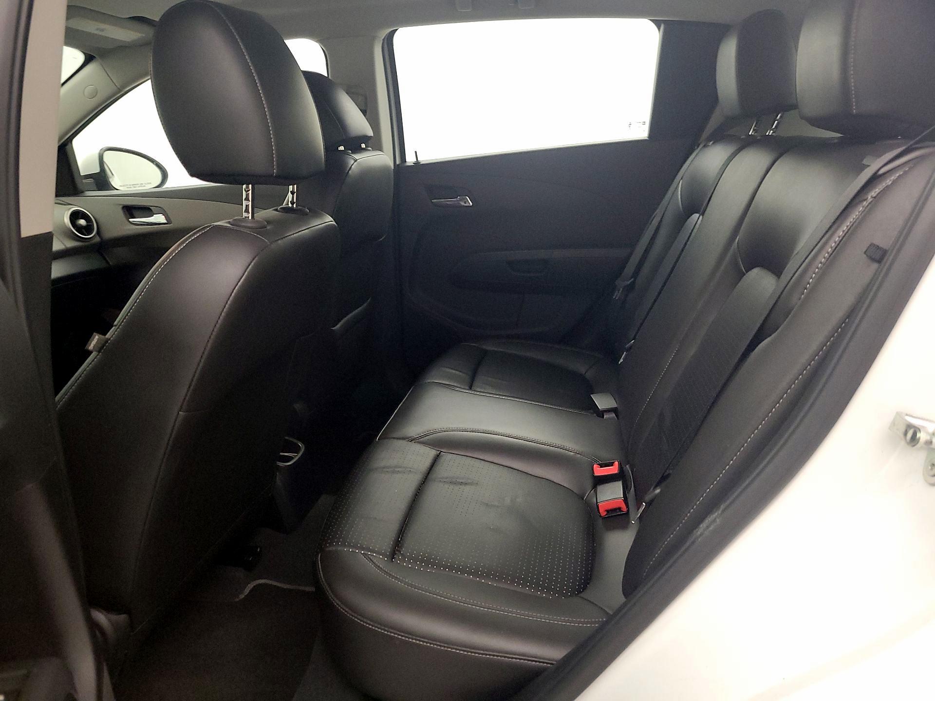 Thumbnail: 2015 Chevrolet Sonic - 19