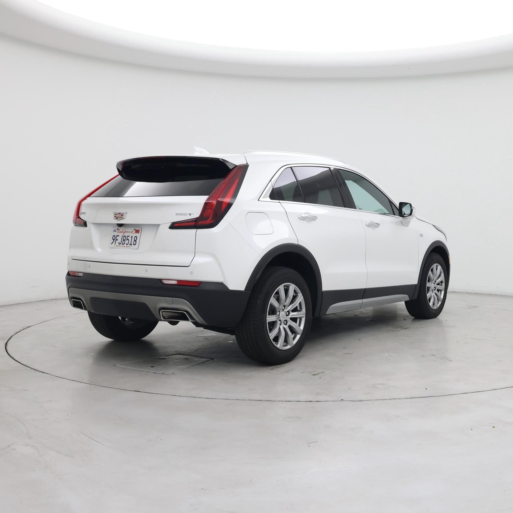 Thumbnail: 2023 Cadillac XT4 - 8