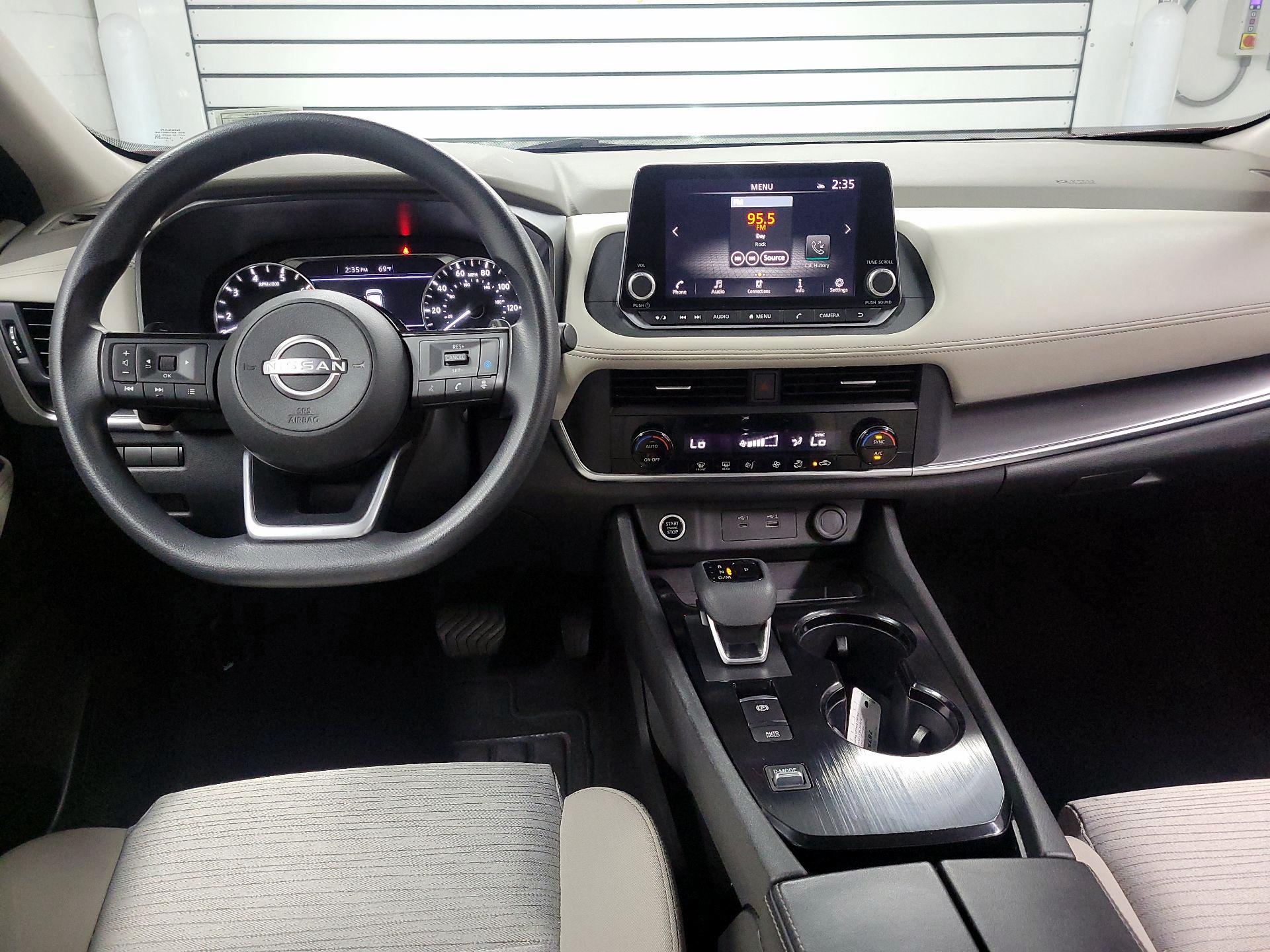Thumbnail: 2023 Nissan Rogue - 9