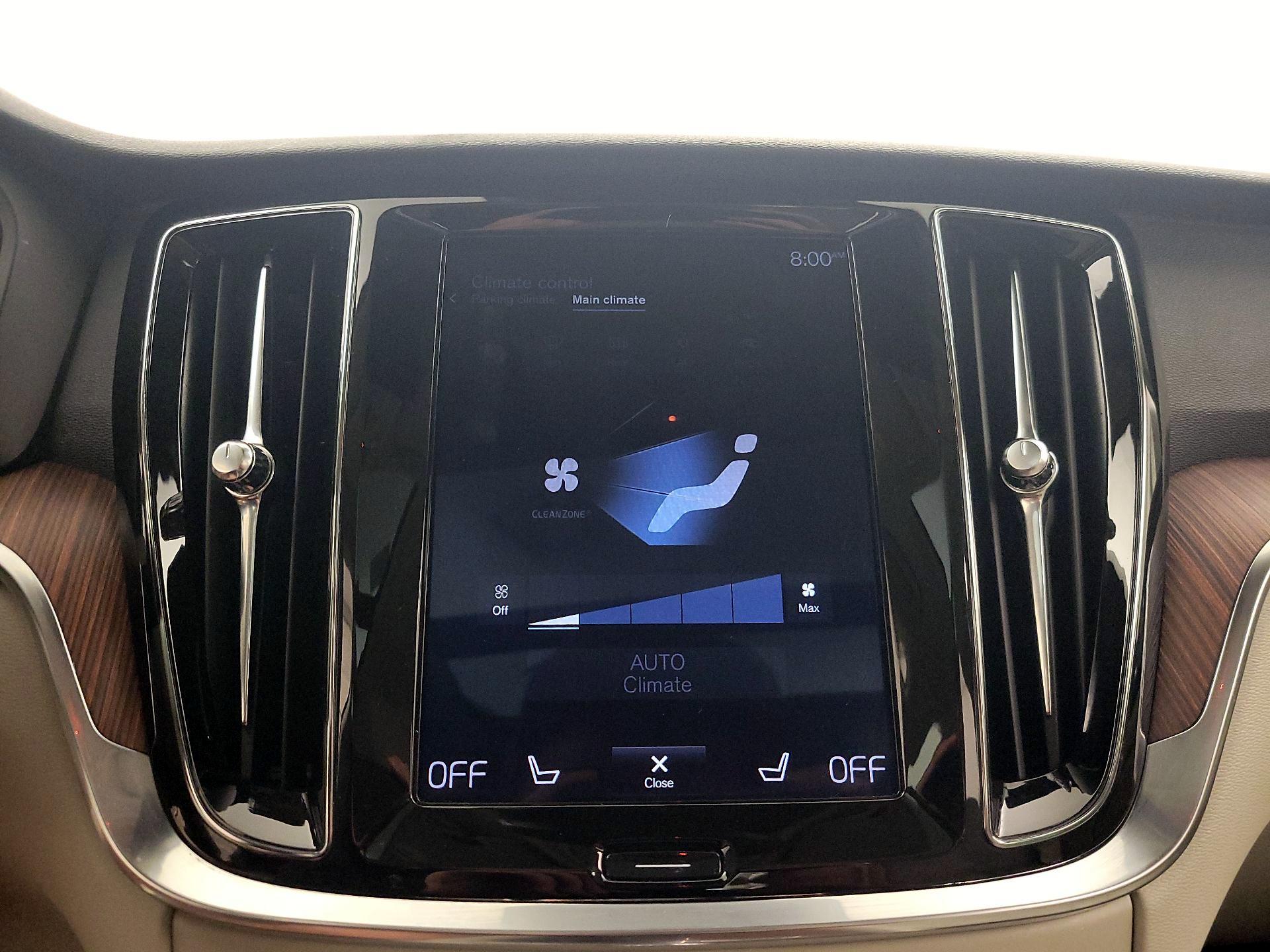 Thumbnail: 2020 Volvo S60 - 17