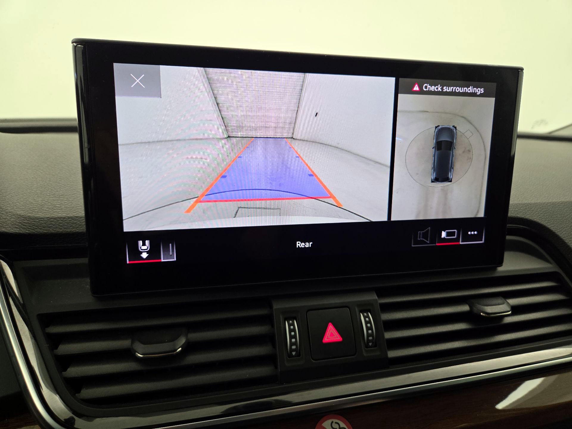 Thumbnail: 2023 Audi Q5 - 14