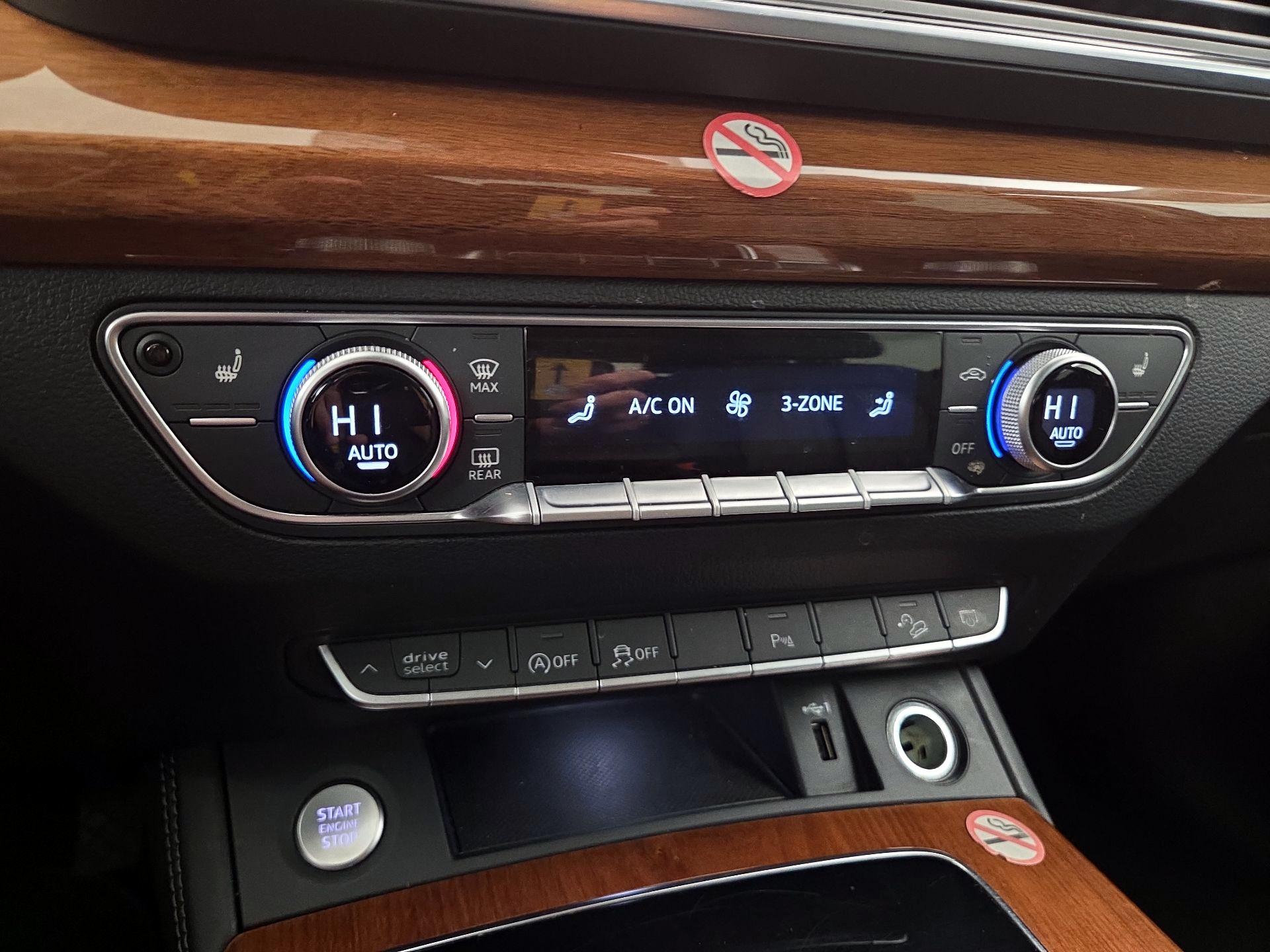 Thumbnail: 2023 Audi Q5 - 16