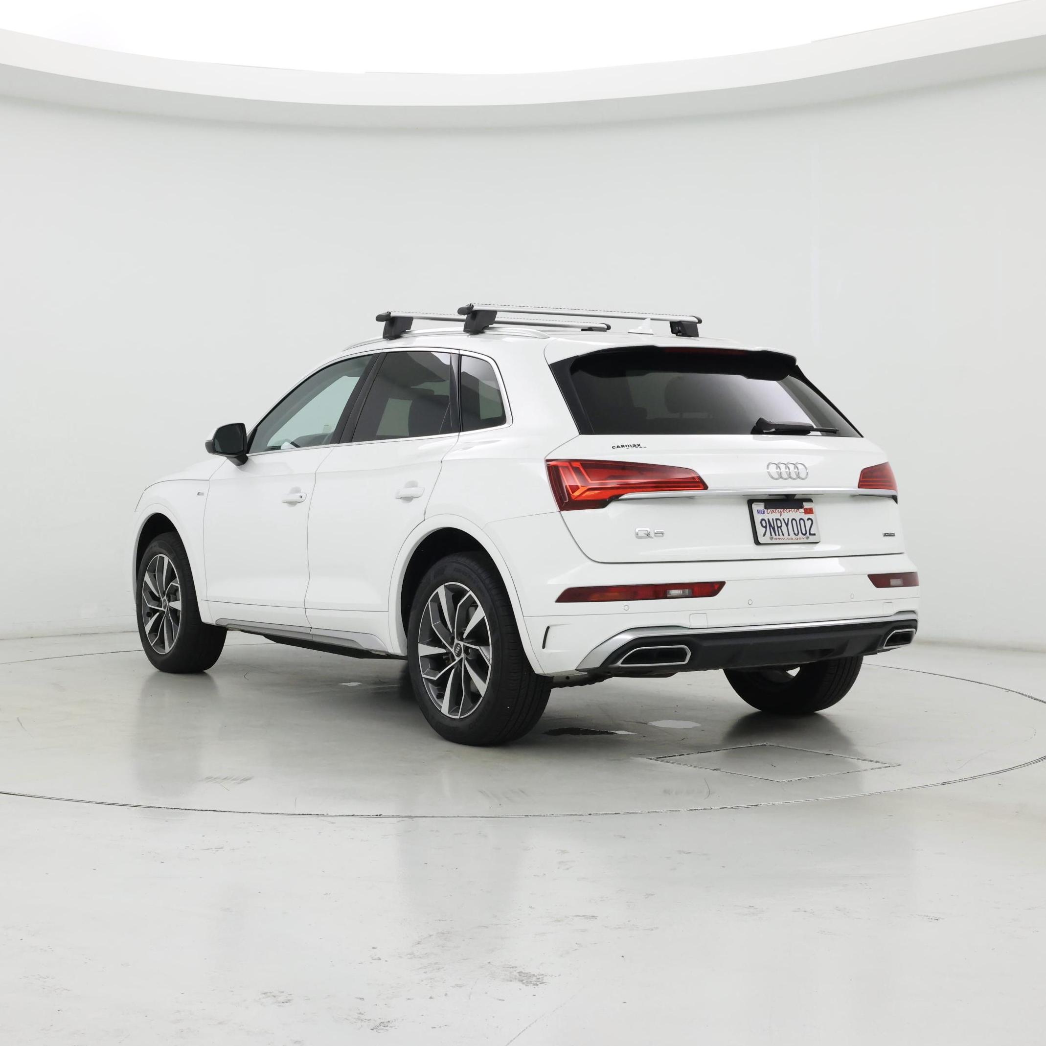 Thumbnail: 2023 Audi Q5 - 2