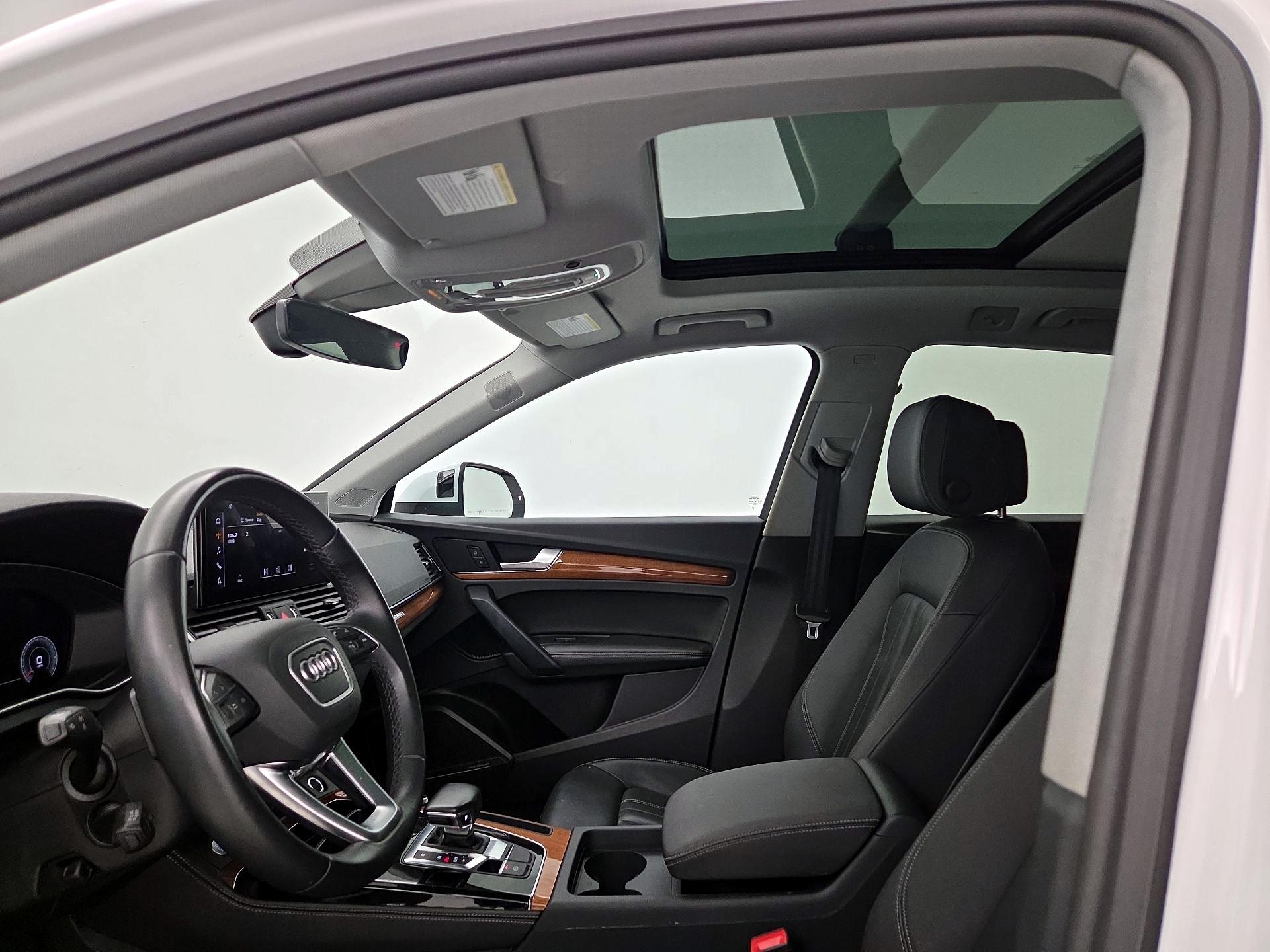 Thumbnail: 2023 Audi Q5 - 19