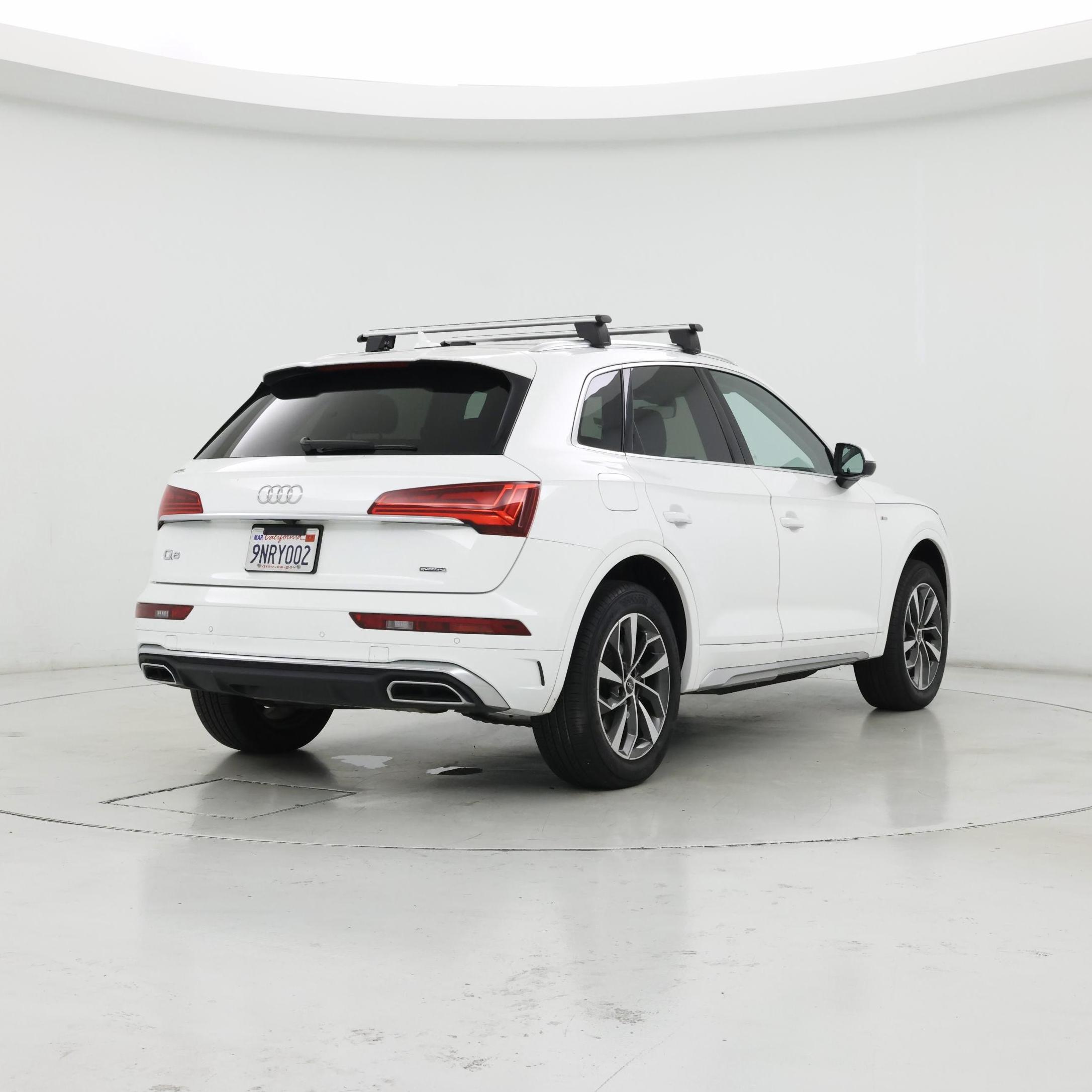 Thumbnail: 2023 Audi Q5 - 8