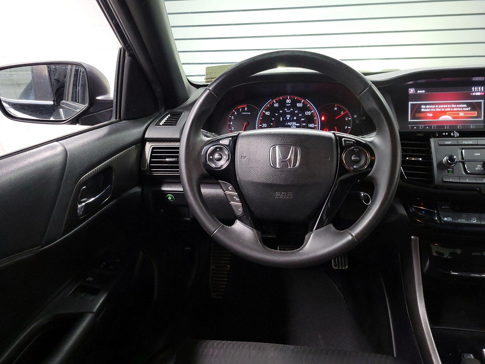 Thumbnail: 2016 Honda Accord - 10