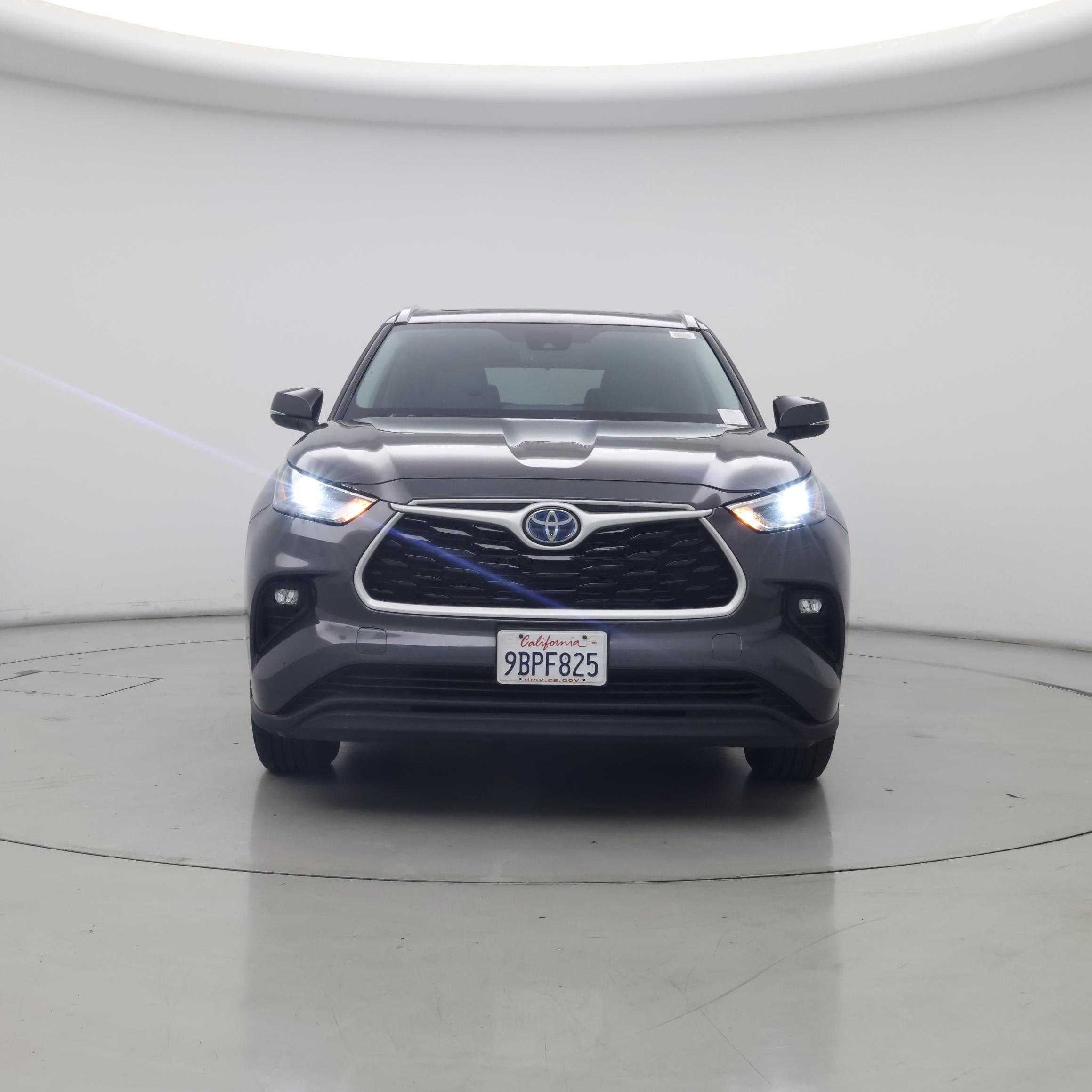 Thumbnail: 2022 Toyota Highlander - 5