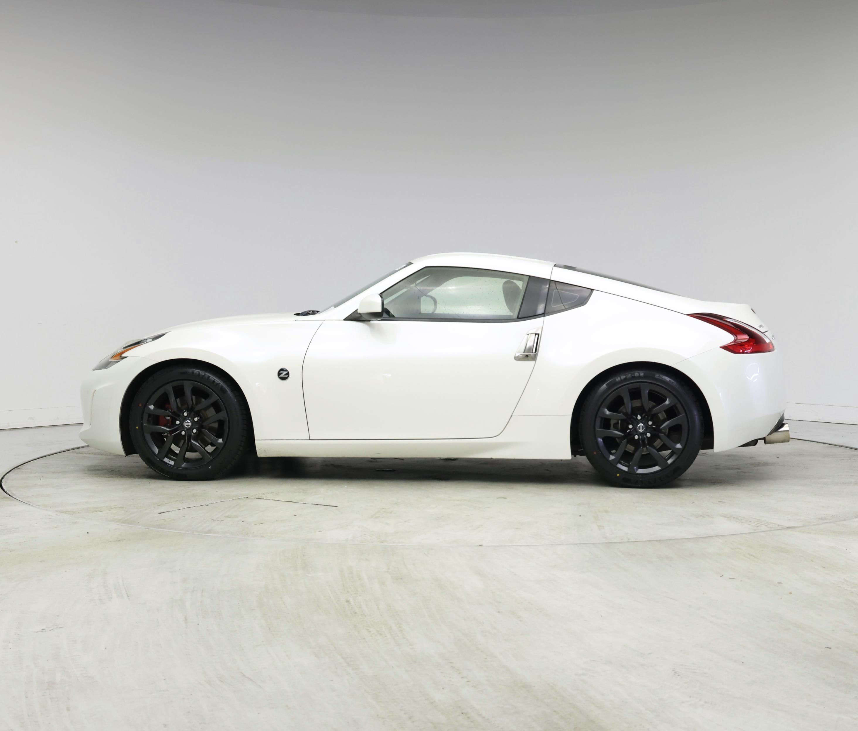 Thumbnail: 2020 Nissan Z - 3