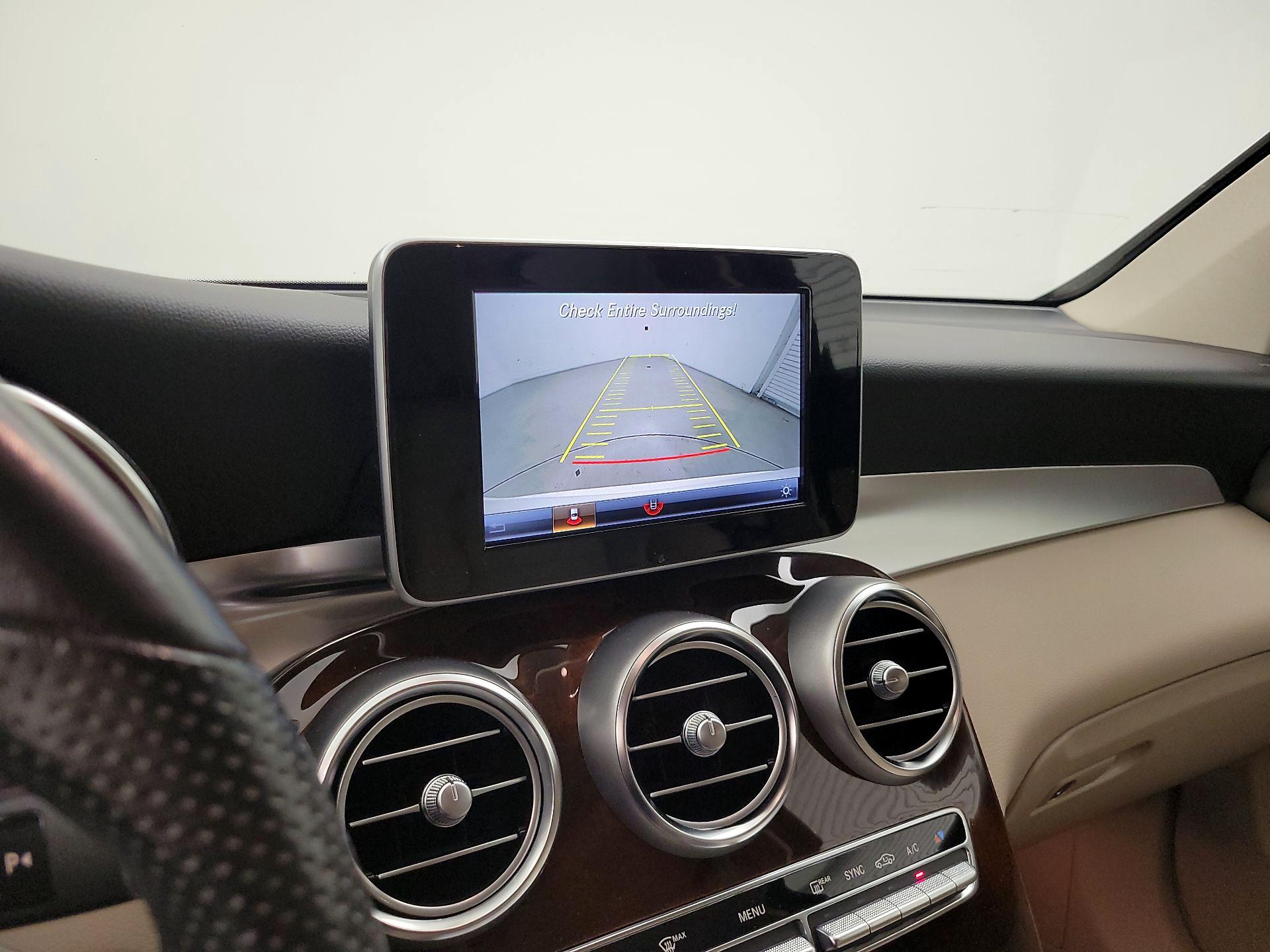 Thumbnail: 2019 Mercedes-Benz GLC - 14