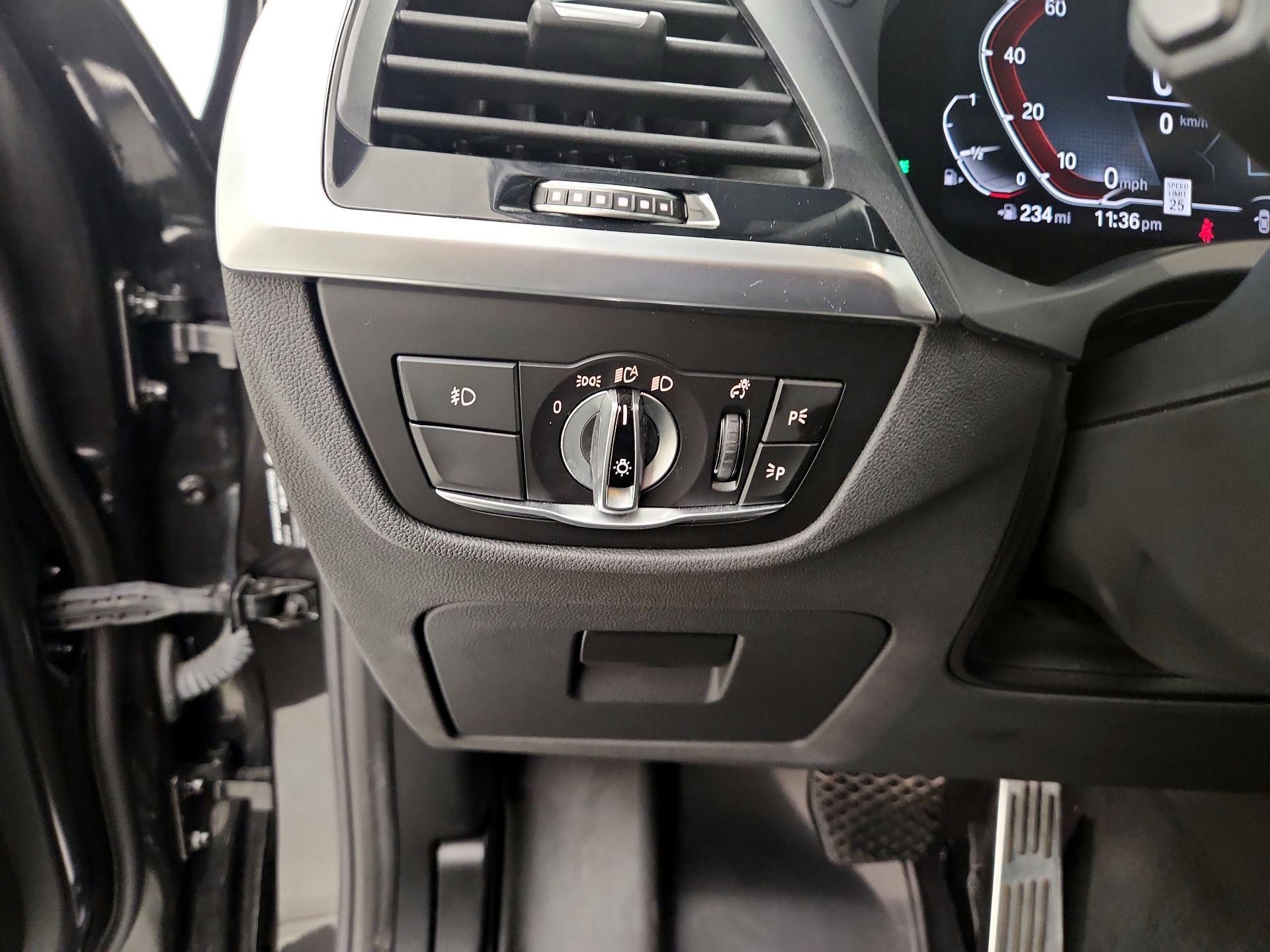 Thumbnail: 2020 BMW X3 - 13