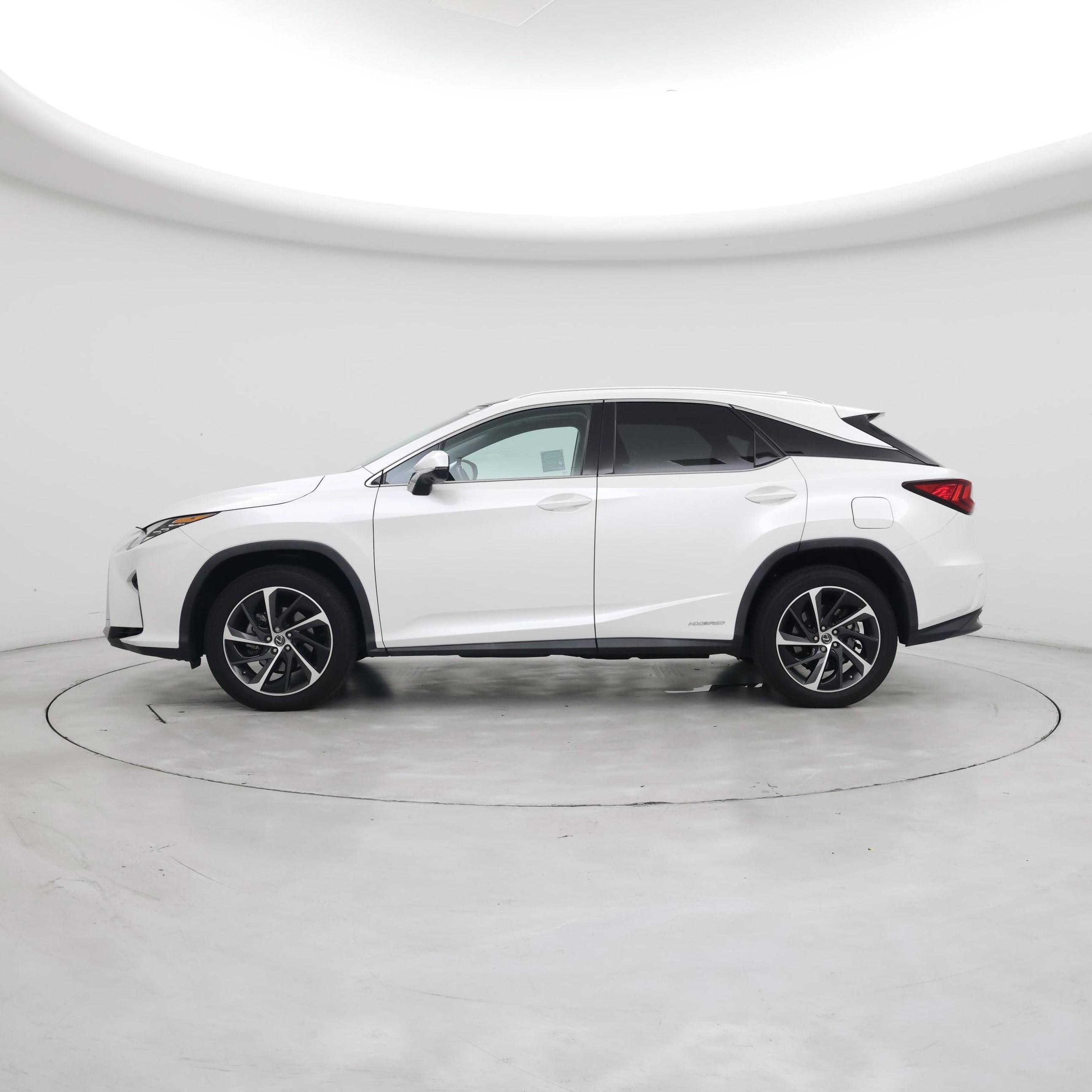 Thumbnail: 2019 Lexus RX - 3