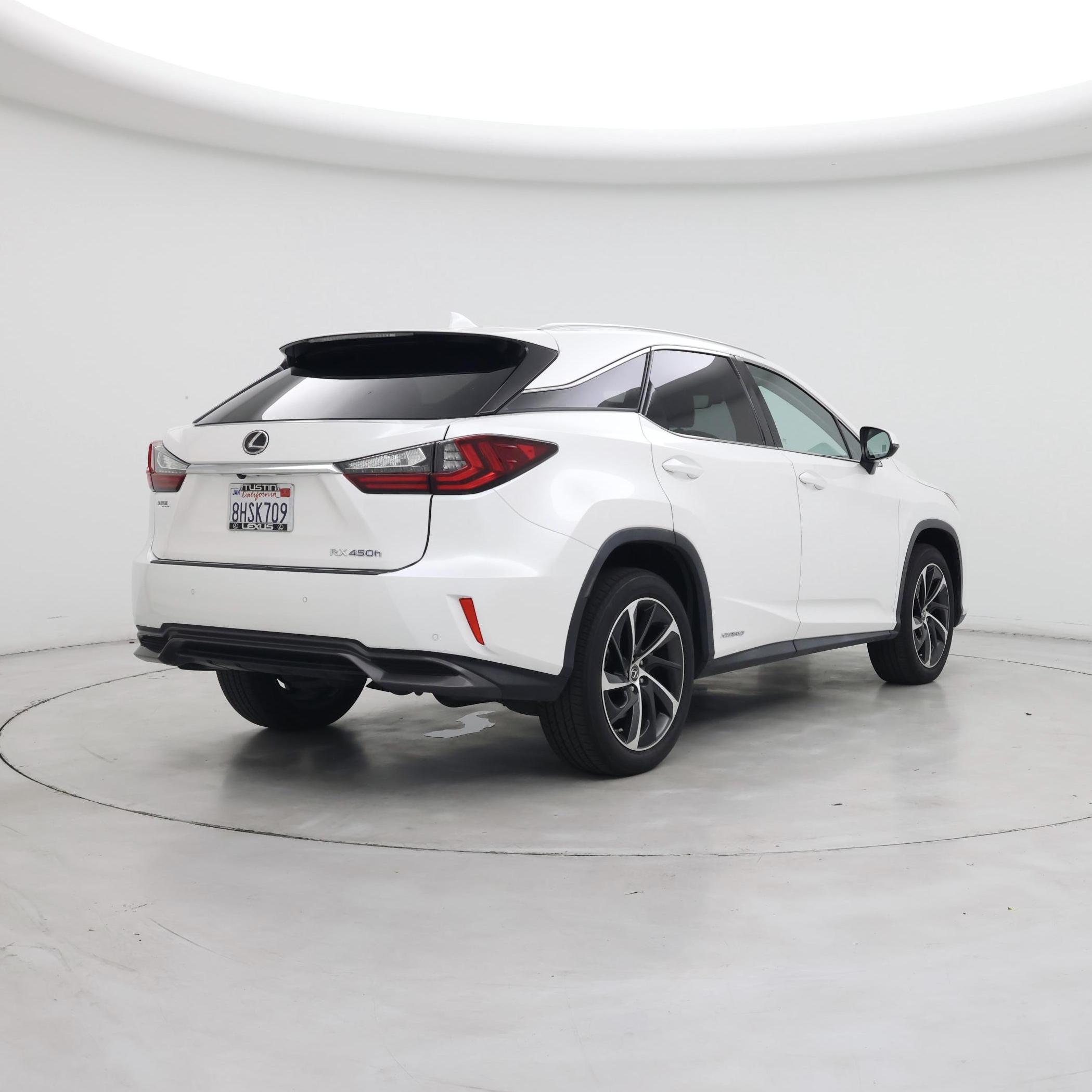 Thumbnail: 2019 Lexus RX - 8