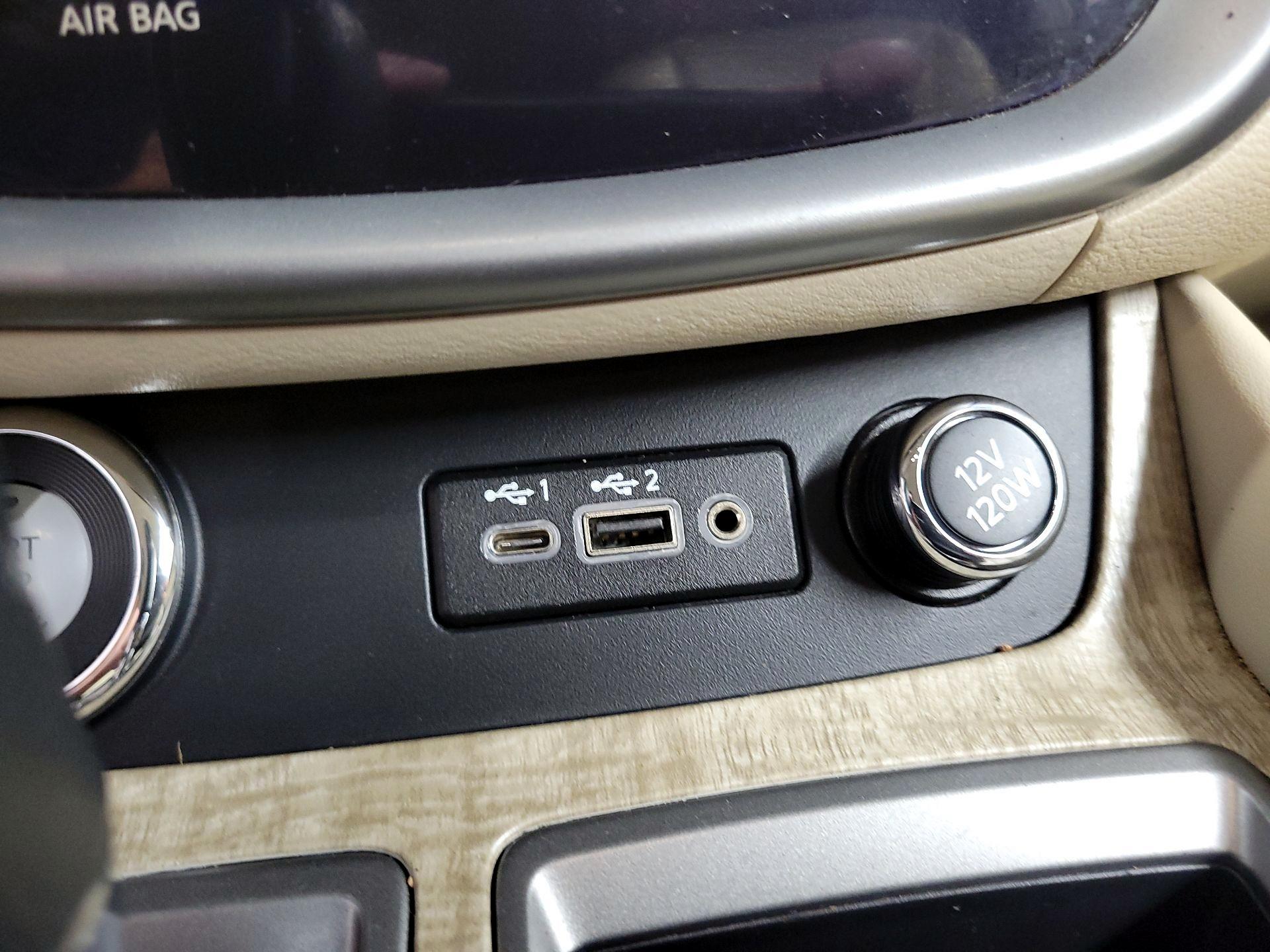 Thumbnail: 2023 Nissan Murano - 18