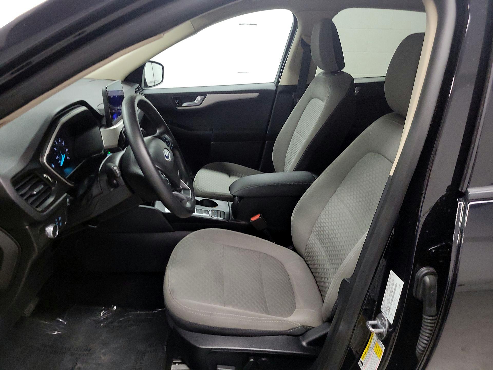 Thumbnail: 2020 Ford Escape - 11