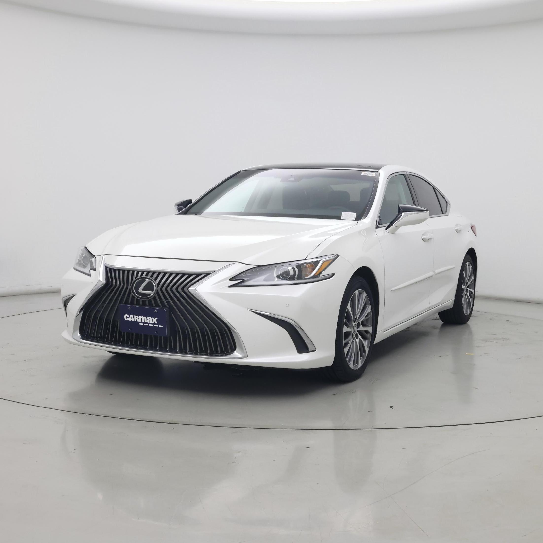 Thumbnail: 2020 Lexus ES - 4