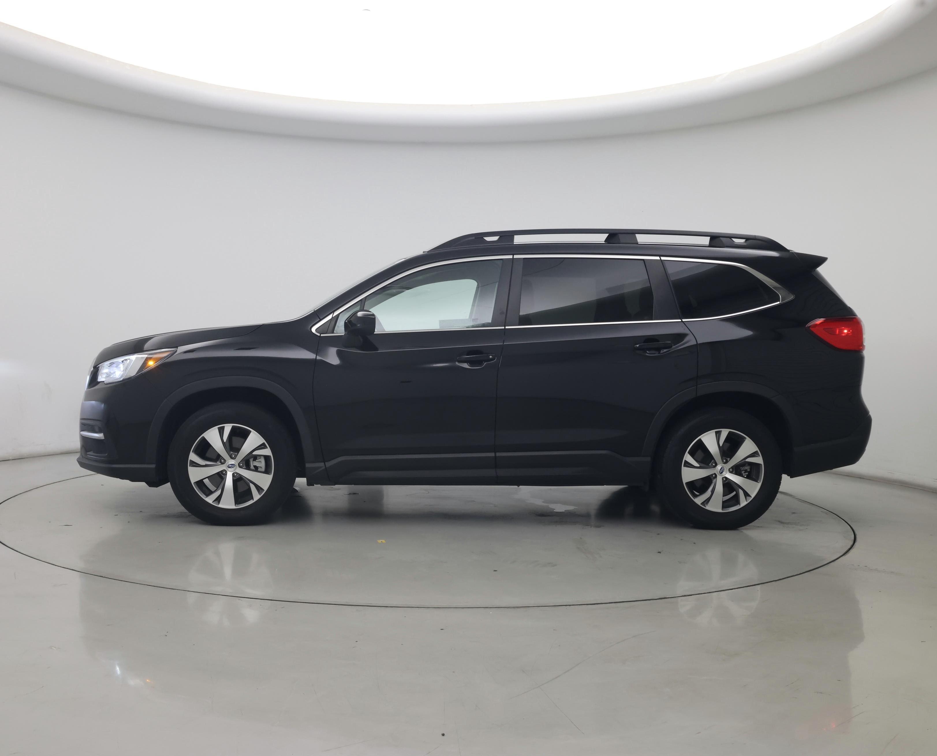 Thumbnail: 2022 Subaru Ascent - 3