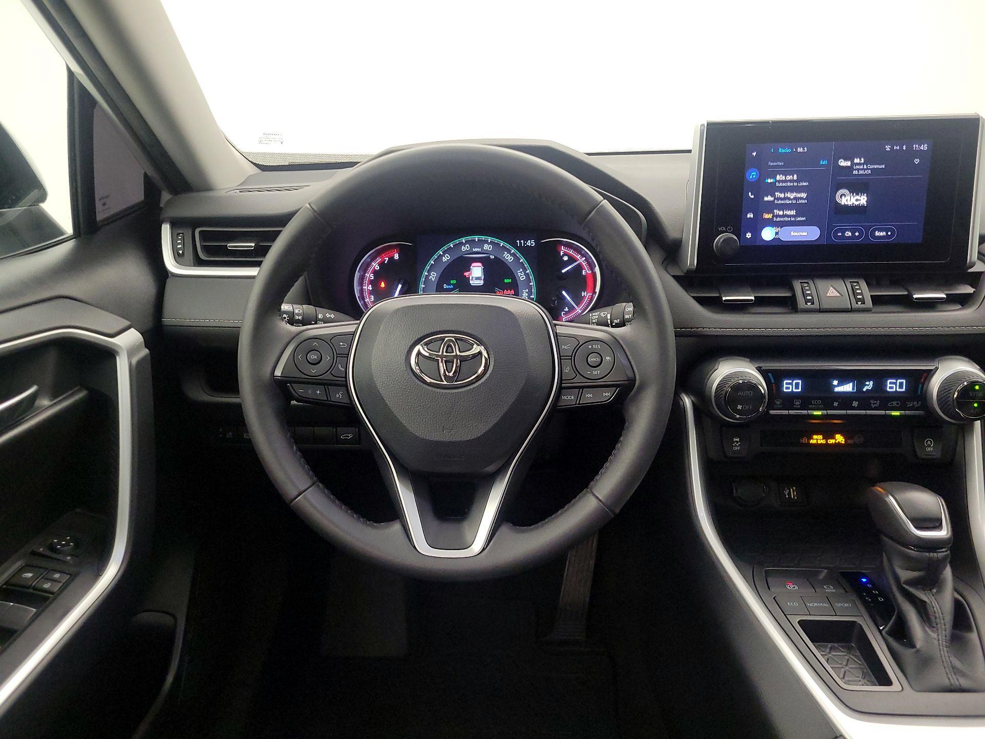 Thumbnail: 2023 Toyota RAV4 - 10