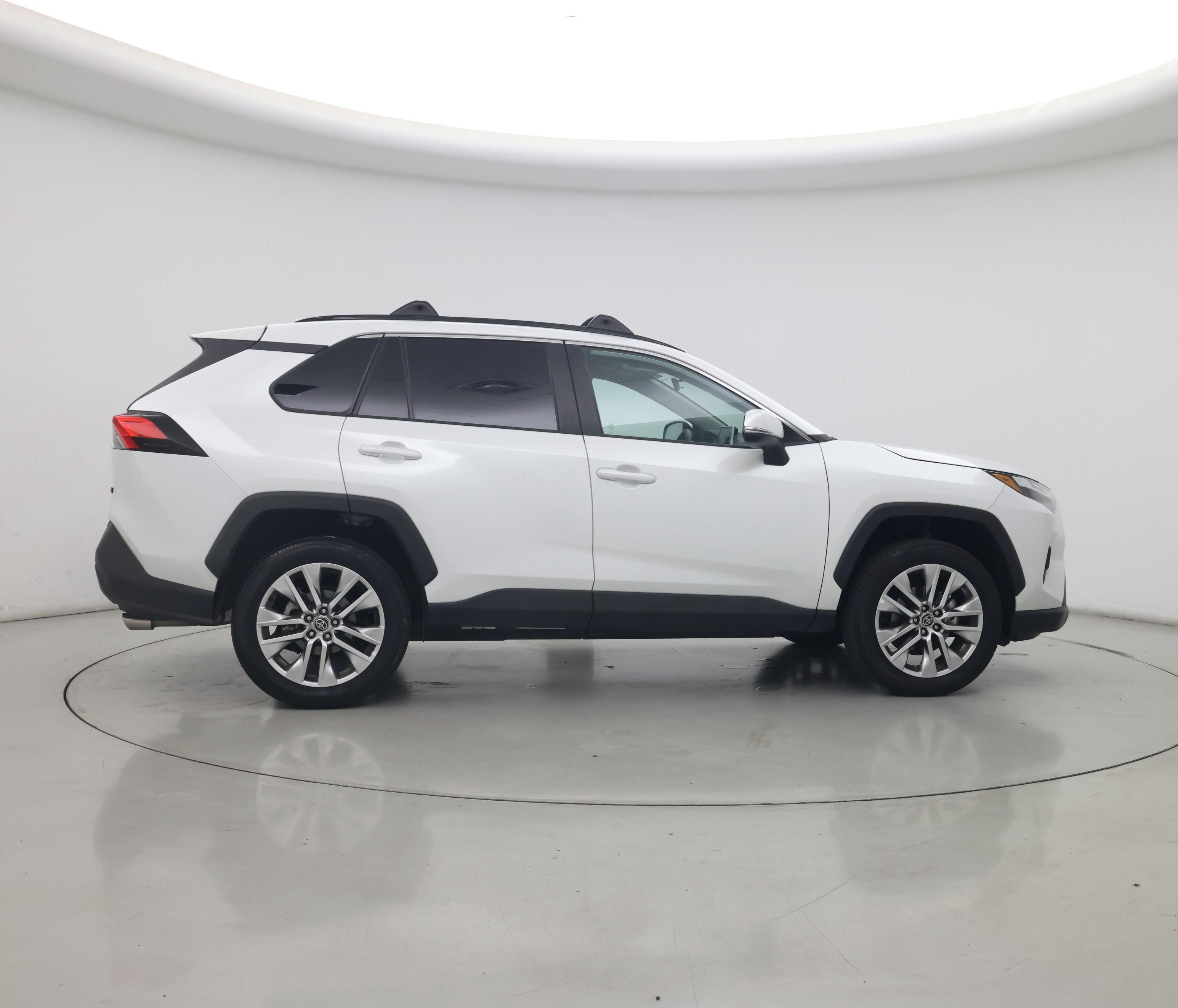 Thumbnail: 2023 Toyota RAV4 - 7