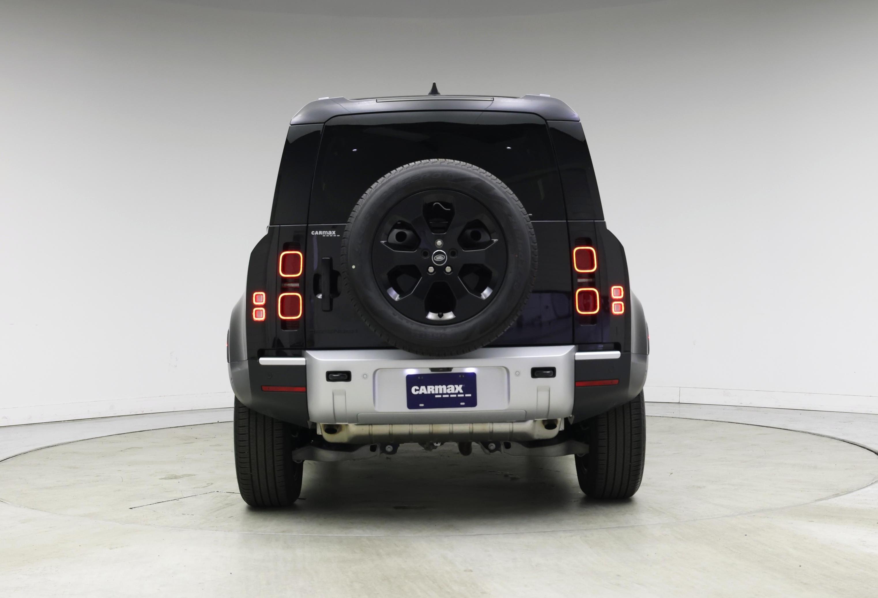 Thumbnail: 2024 Land Rover Defender - 6