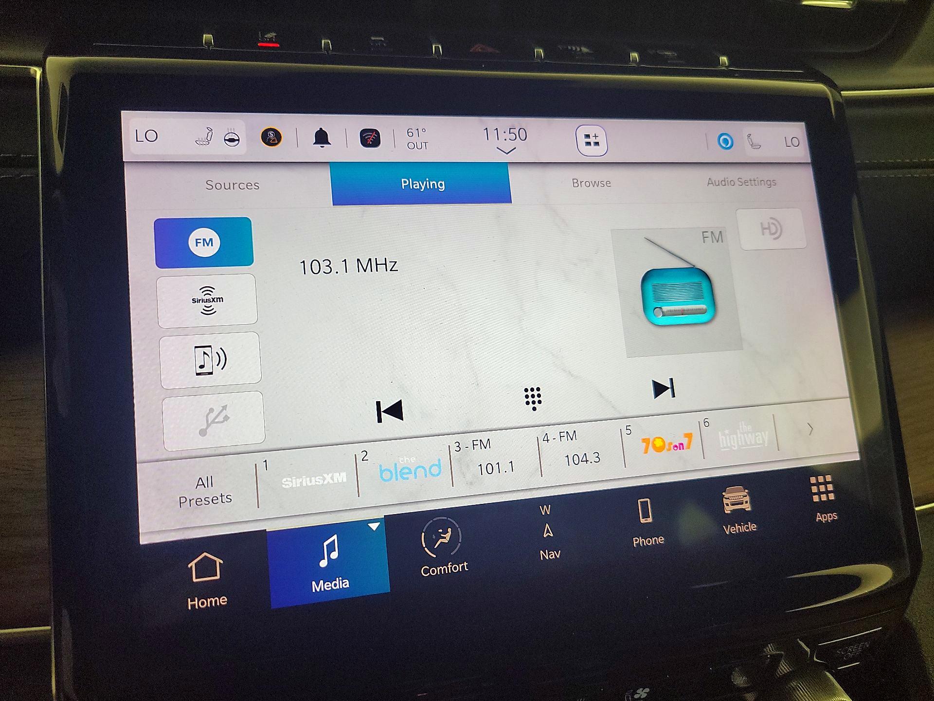 Thumbnail: 2022 Jeep Grand Cherokee - 16