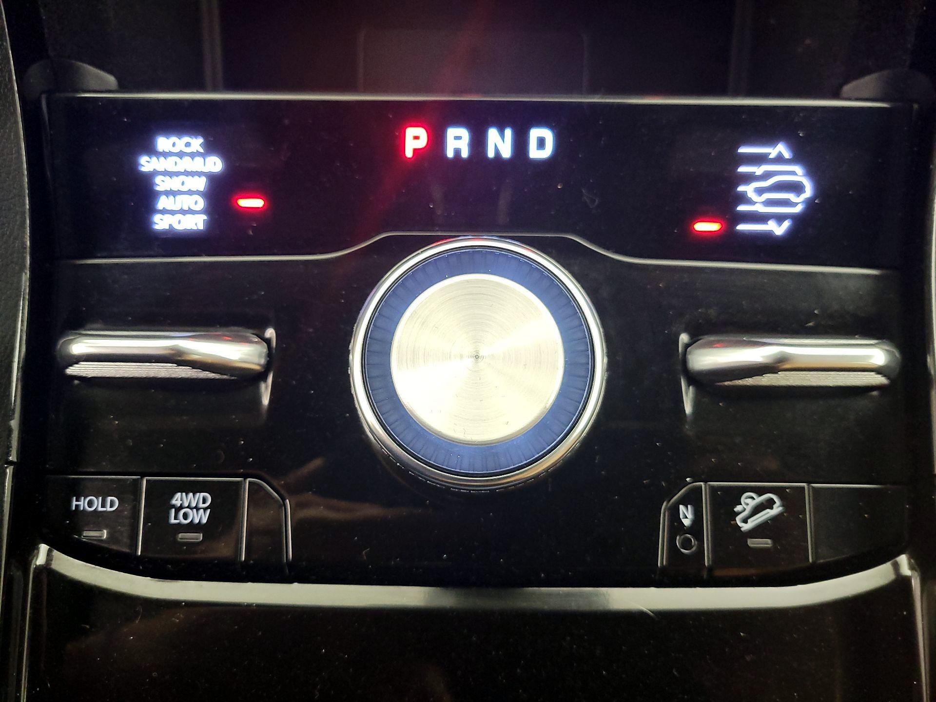 Thumbnail: 2022 Jeep Grand Cherokee - 18