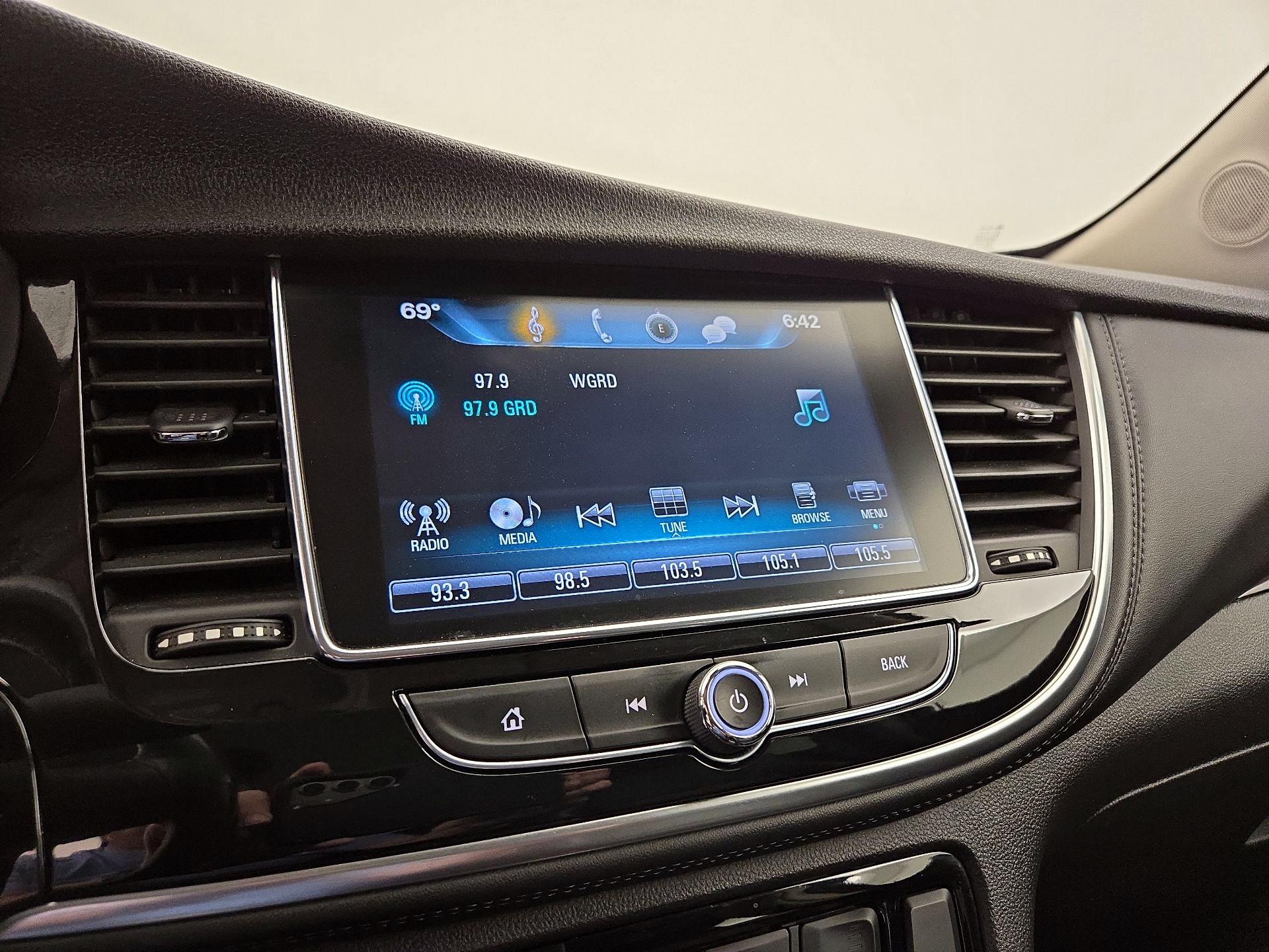 Thumbnail: 2018 Buick Encore - 16