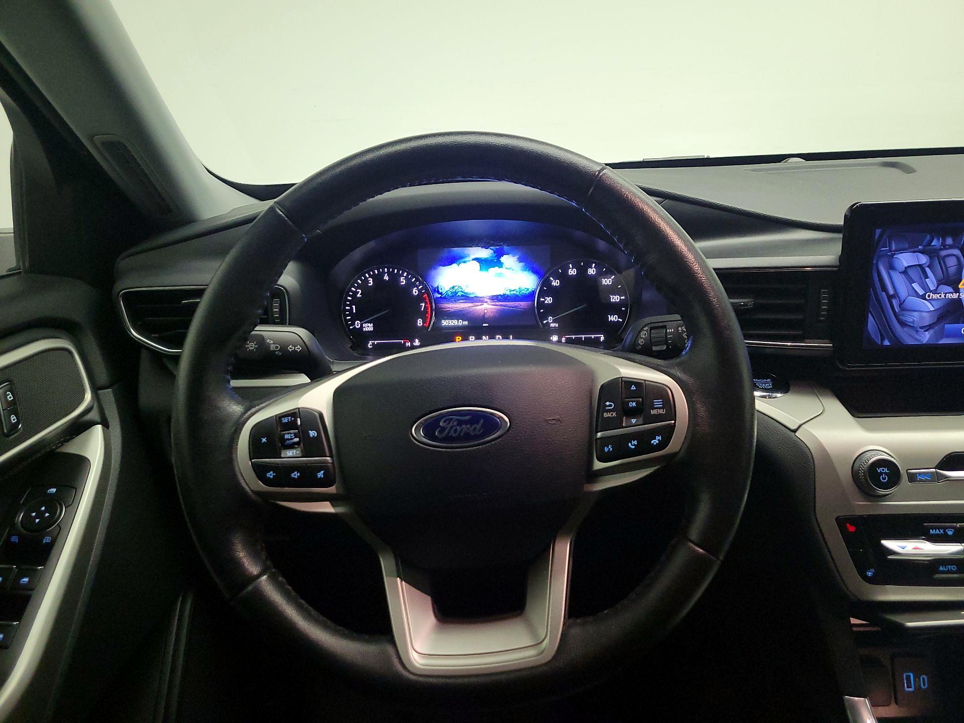 Thumbnail: 2021 Ford Explorer - 10