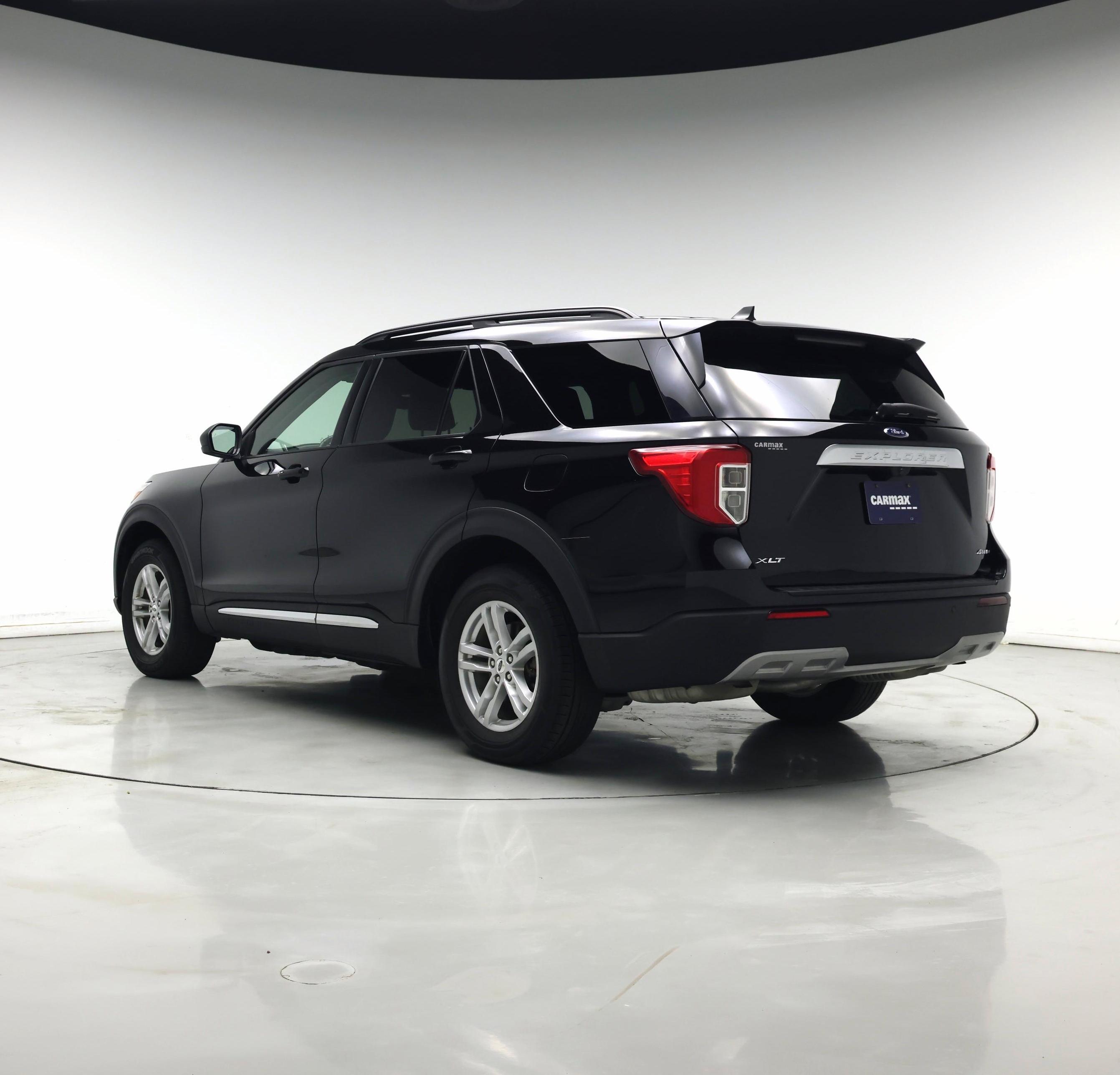 Thumbnail: 2021 Ford Explorer - 2
