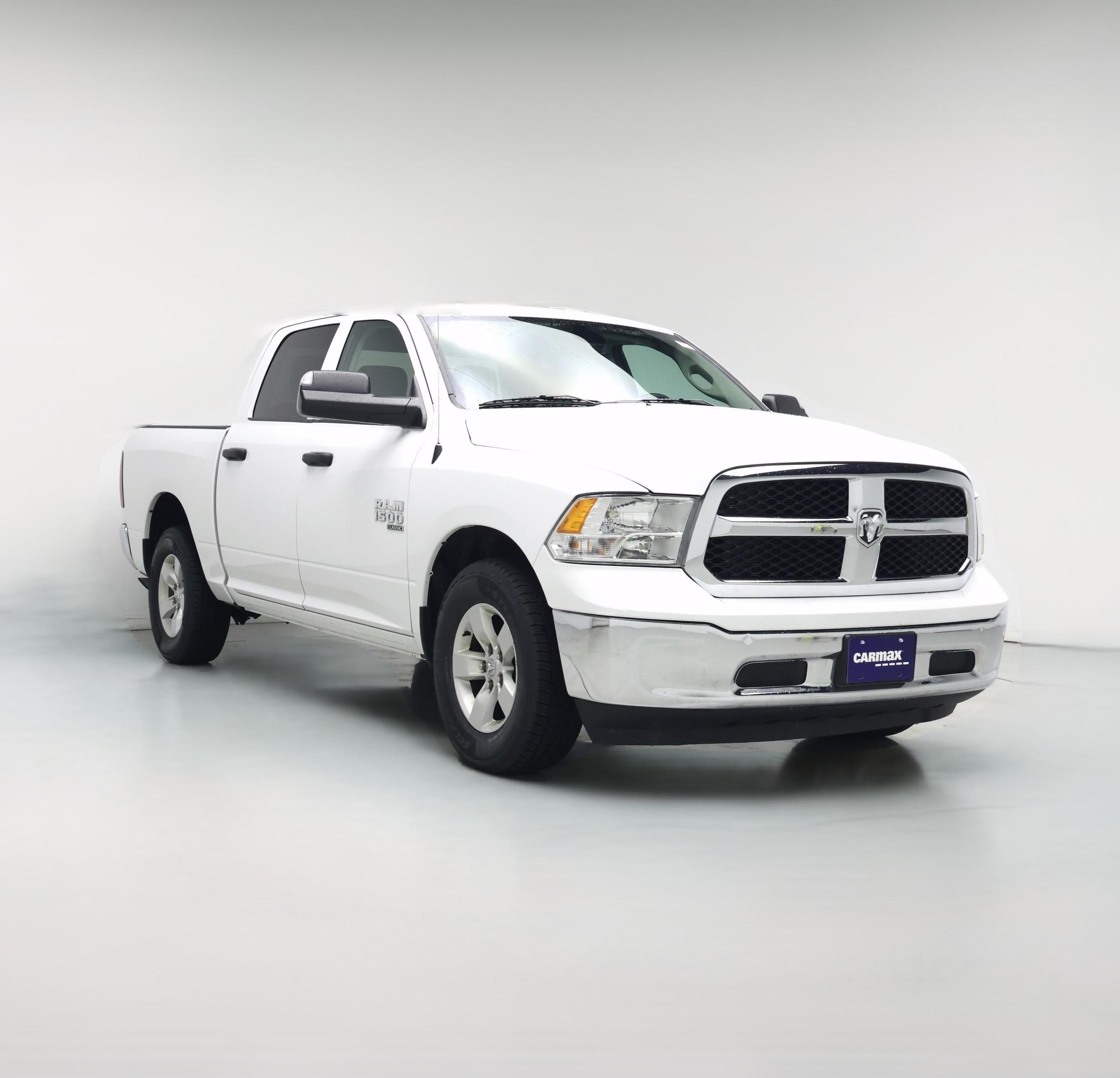 Thumbnail: 2023 RAM 1500 Classic - 1
