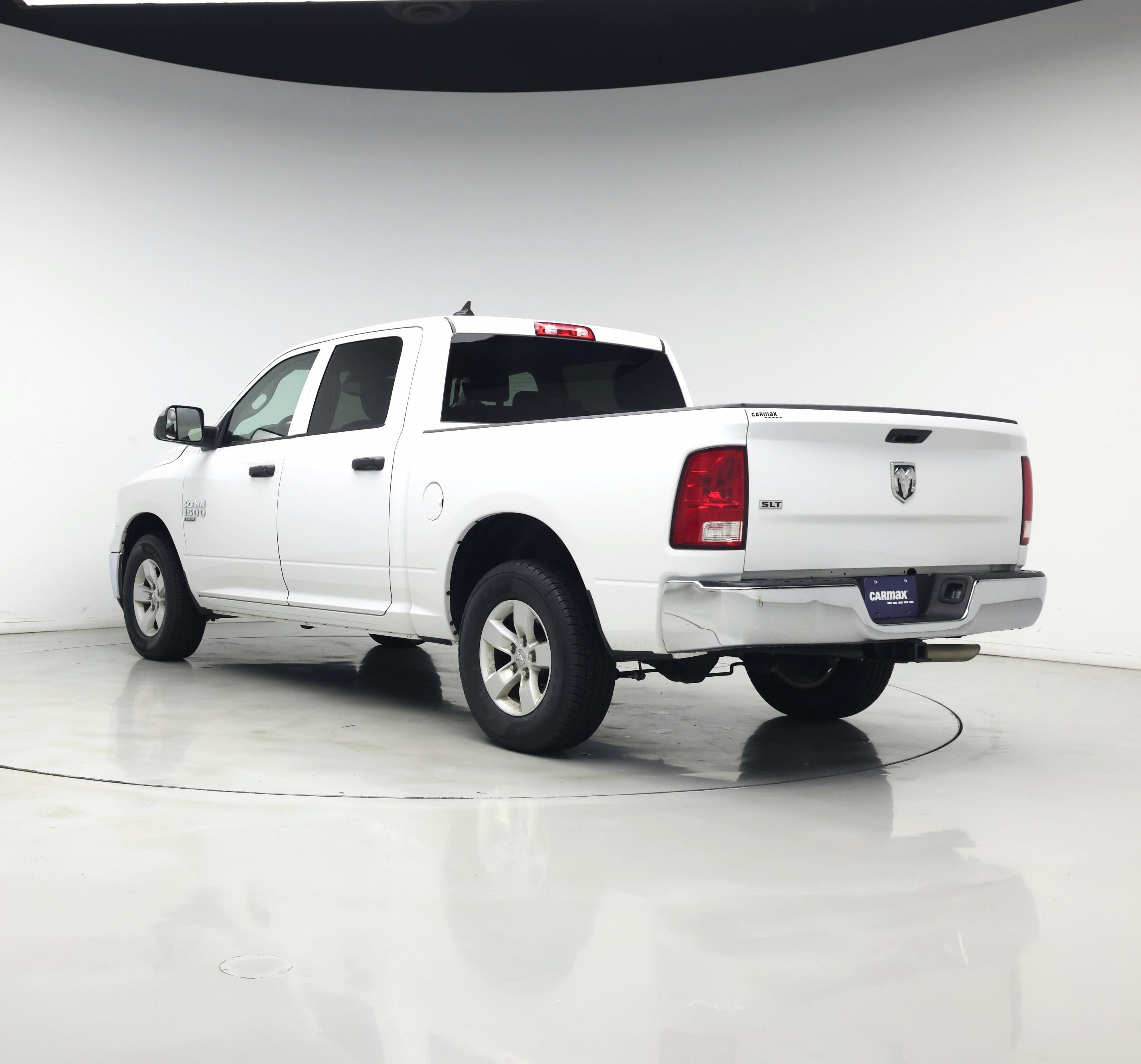 Thumbnail: 2023 RAM 1500 Classic - 2