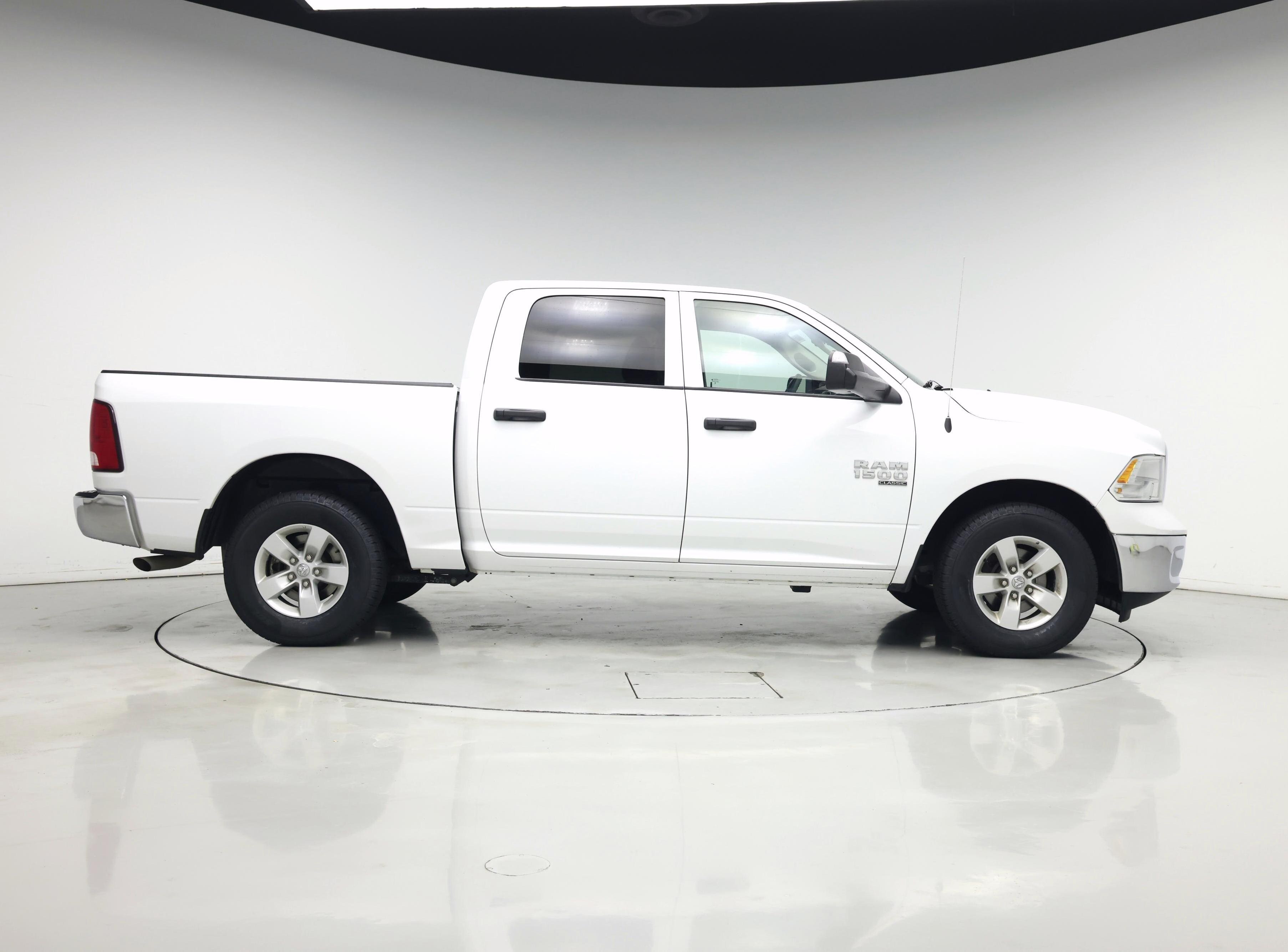 Thumbnail: 2023 RAM 1500 Classic - 7