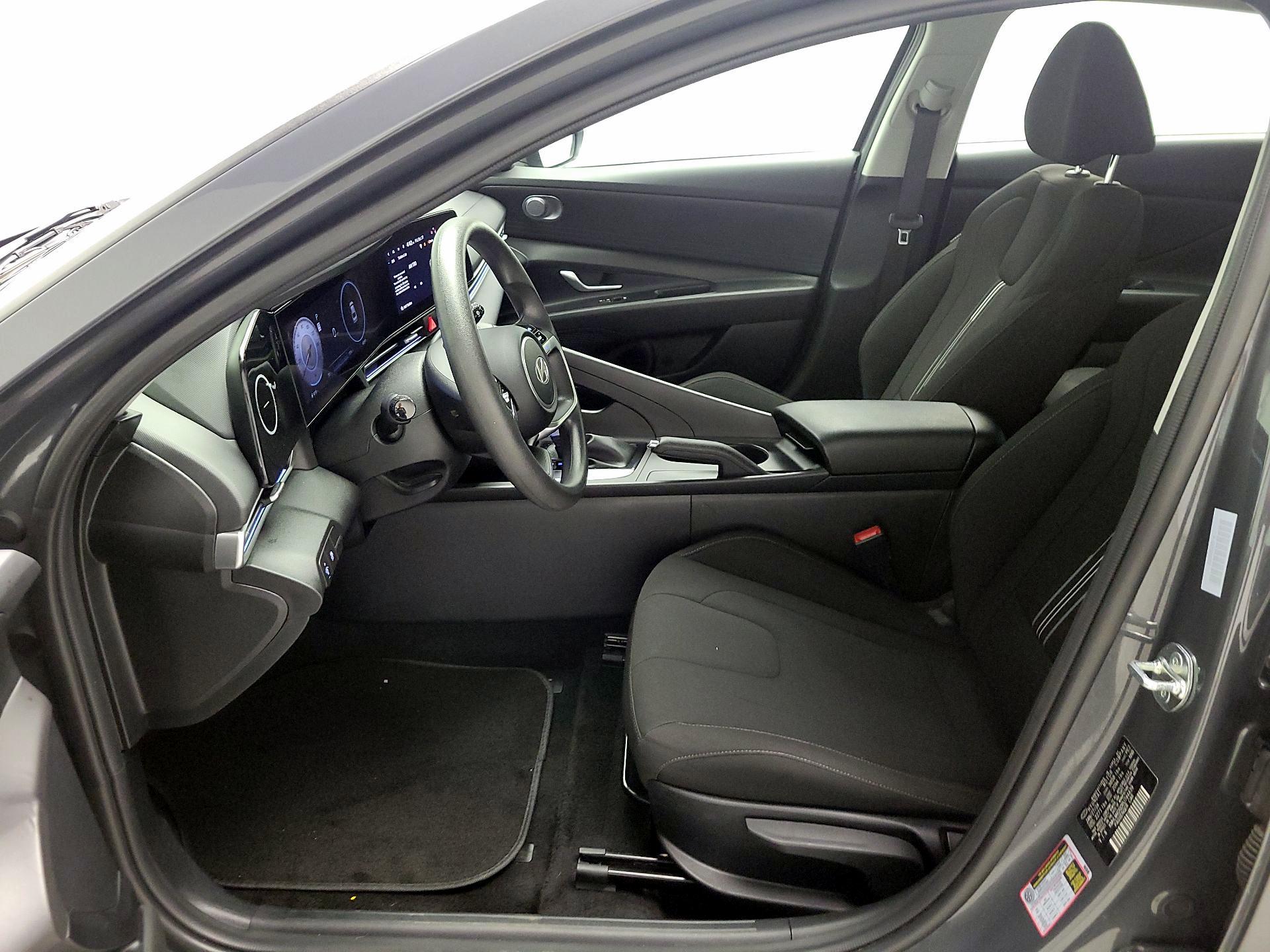 Thumbnail: 2024 Hyundai Elantra - 11