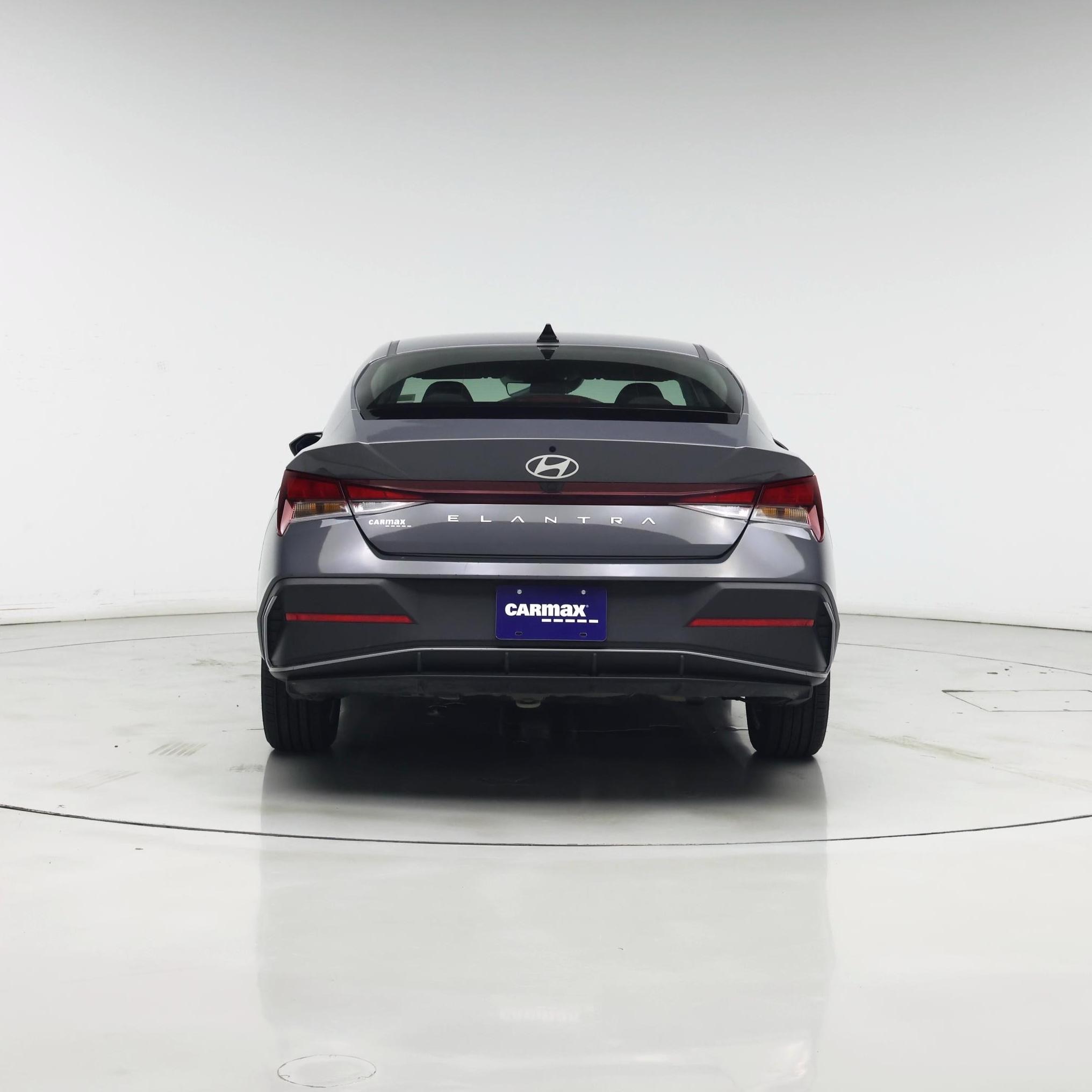 Thumbnail: 2024 Hyundai Elantra - 6