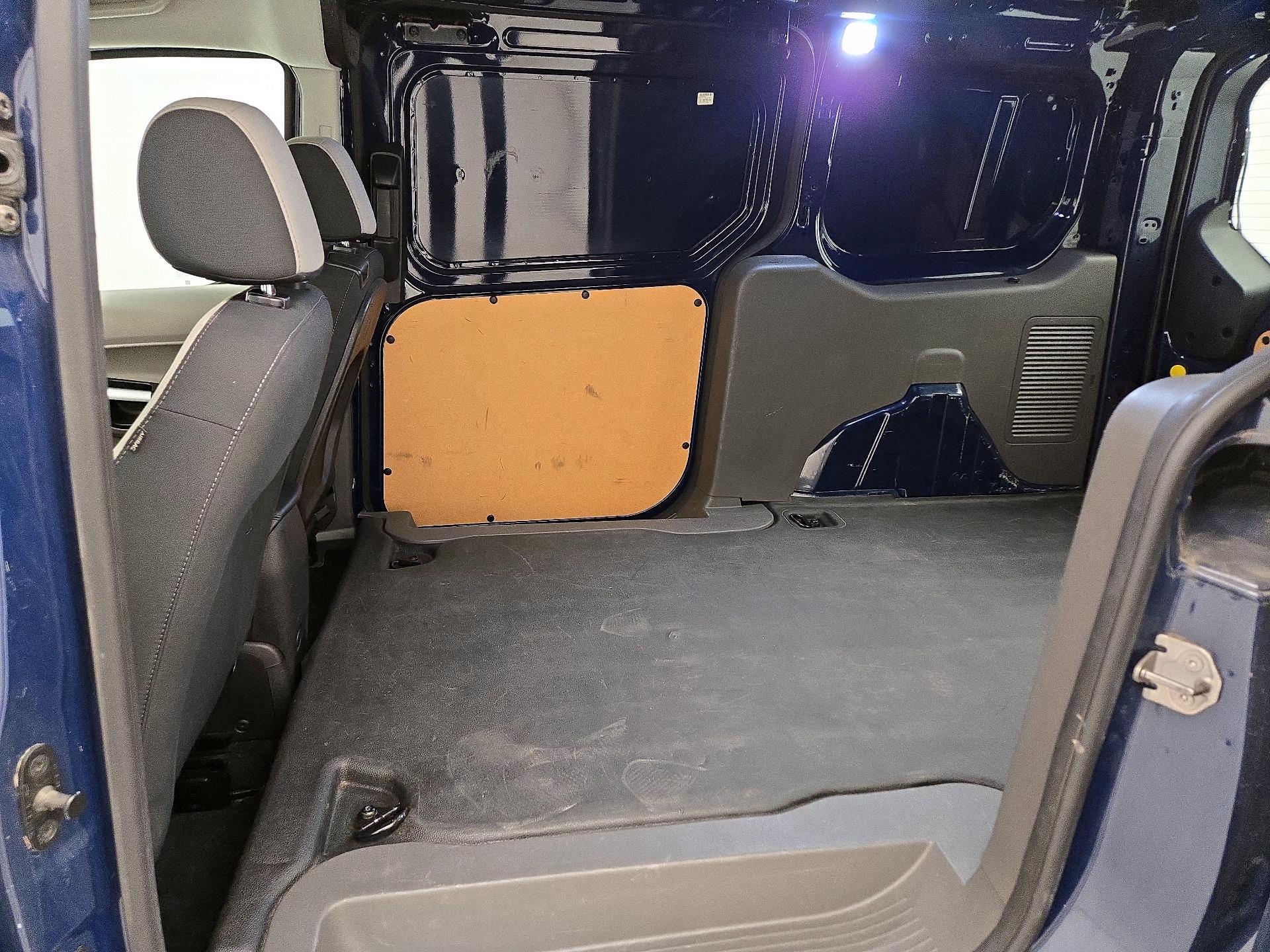 Thumbnail: 2019 Ford Transit Series - 20