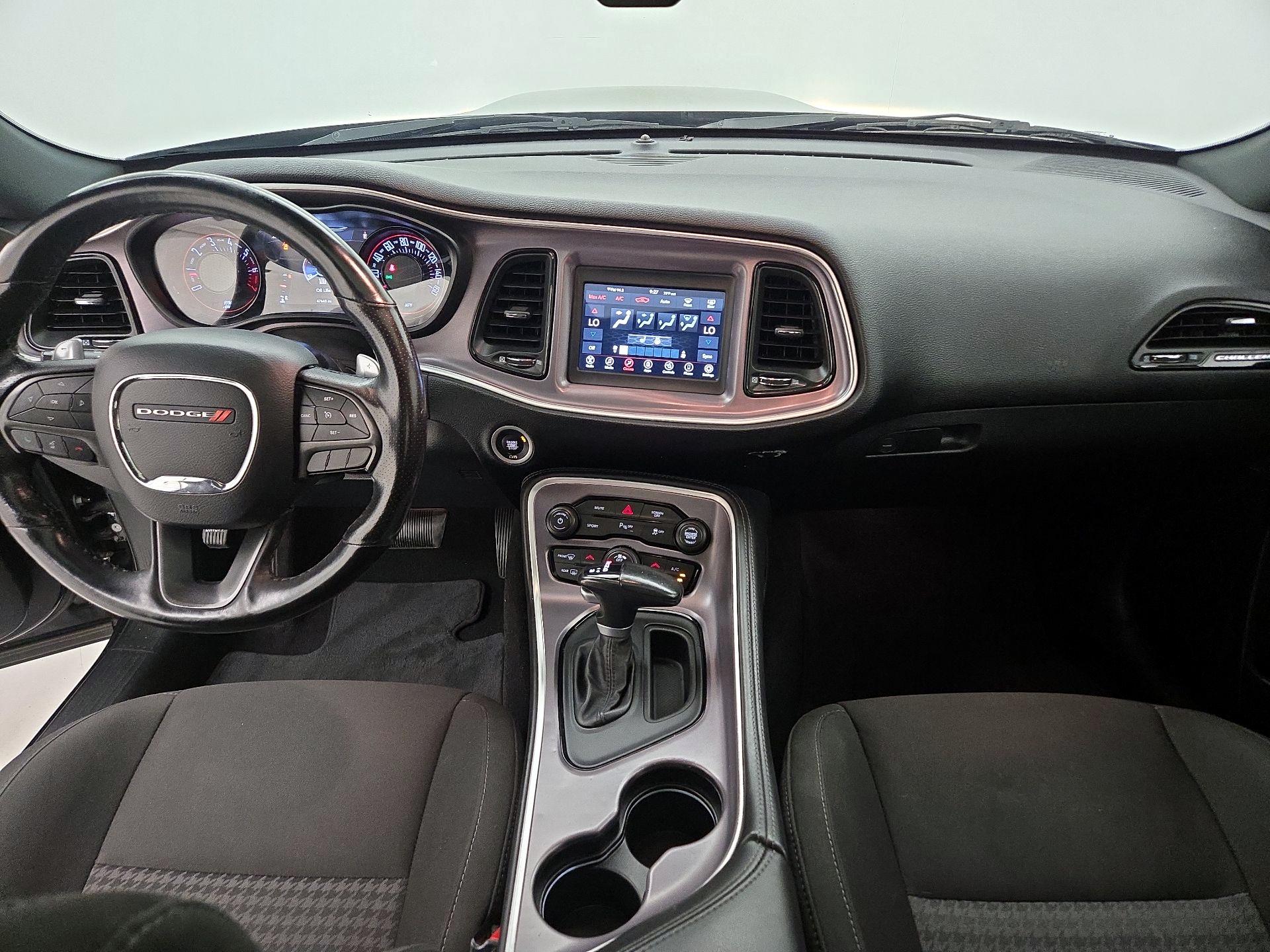 Thumbnail: 2019 Dodge Challenger - 9