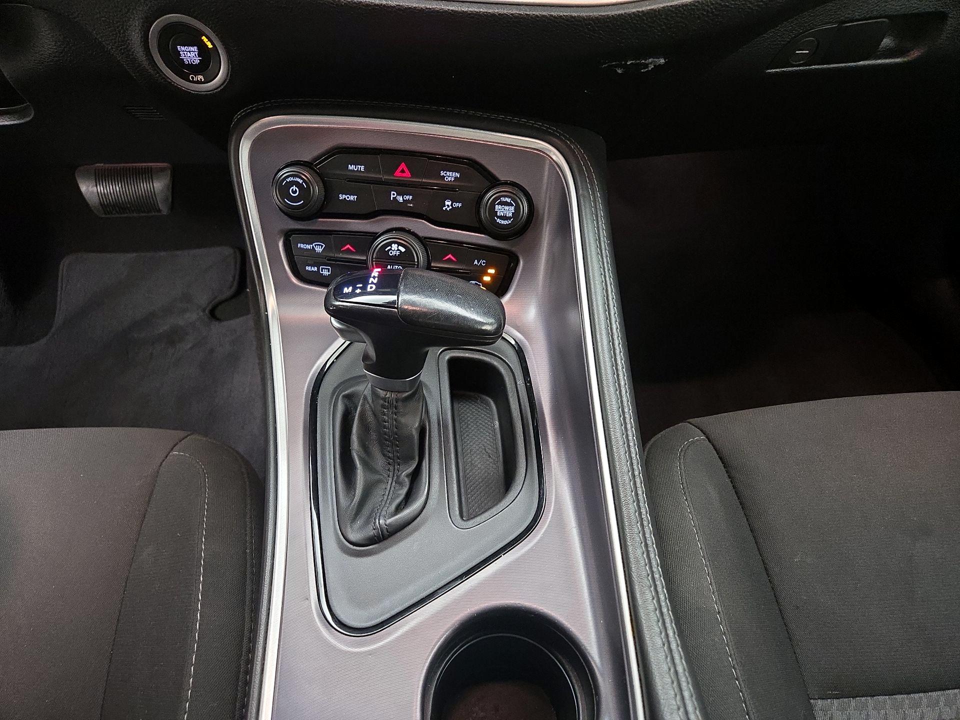 Thumbnail: 2019 Dodge Challenger - 17