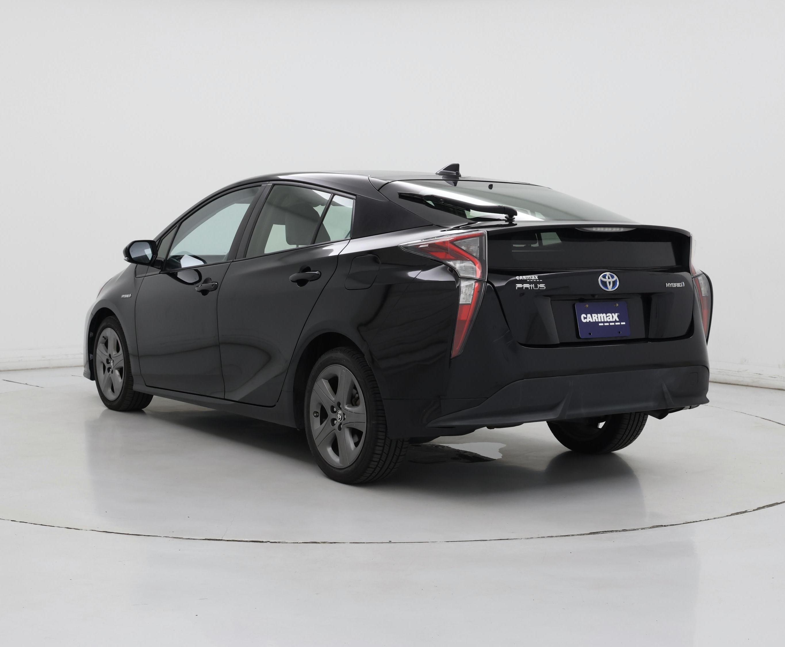 Thumbnail: 2016 Toyota Prius - 2