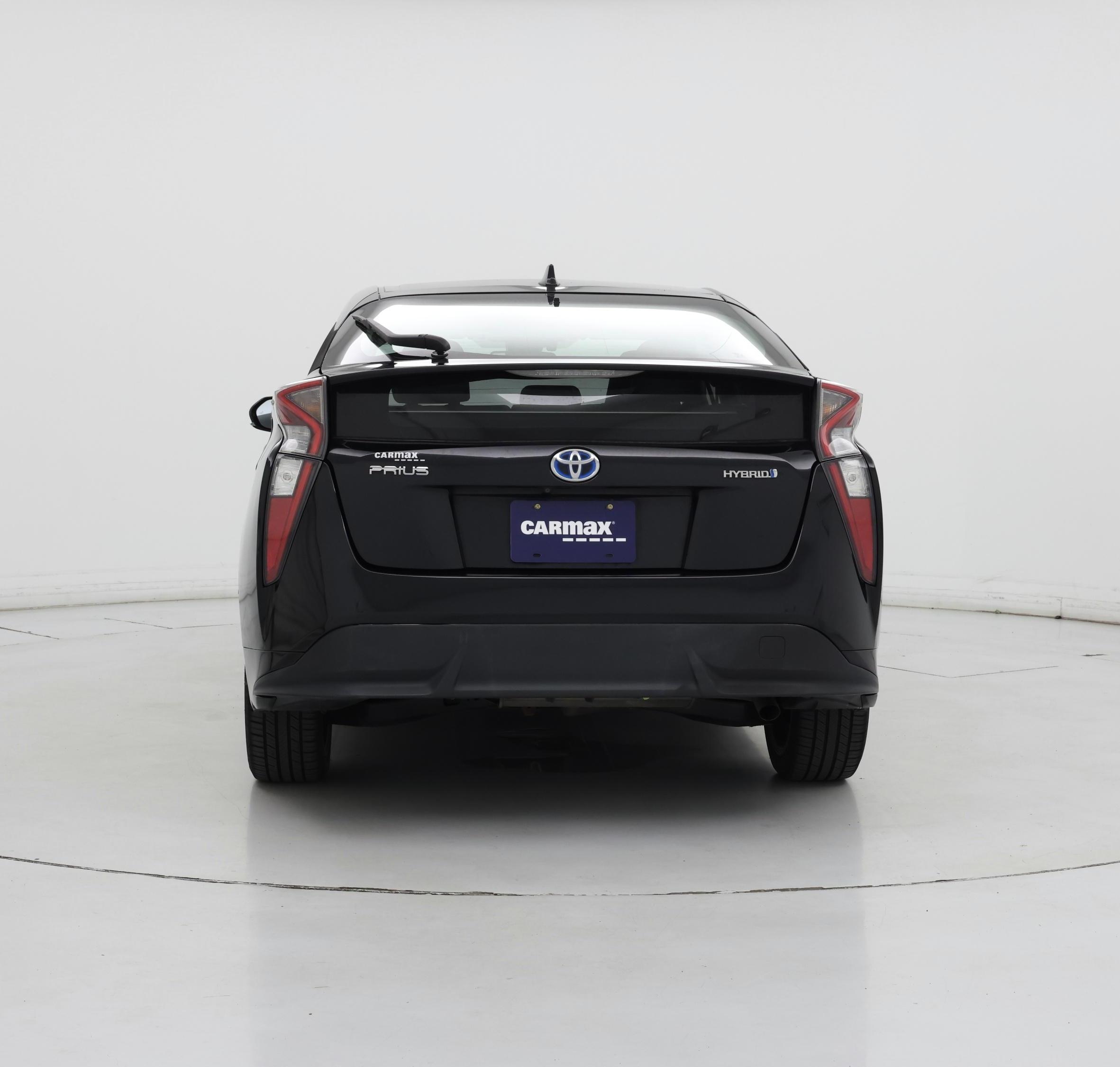 Thumbnail: 2016 Toyota Prius - 6