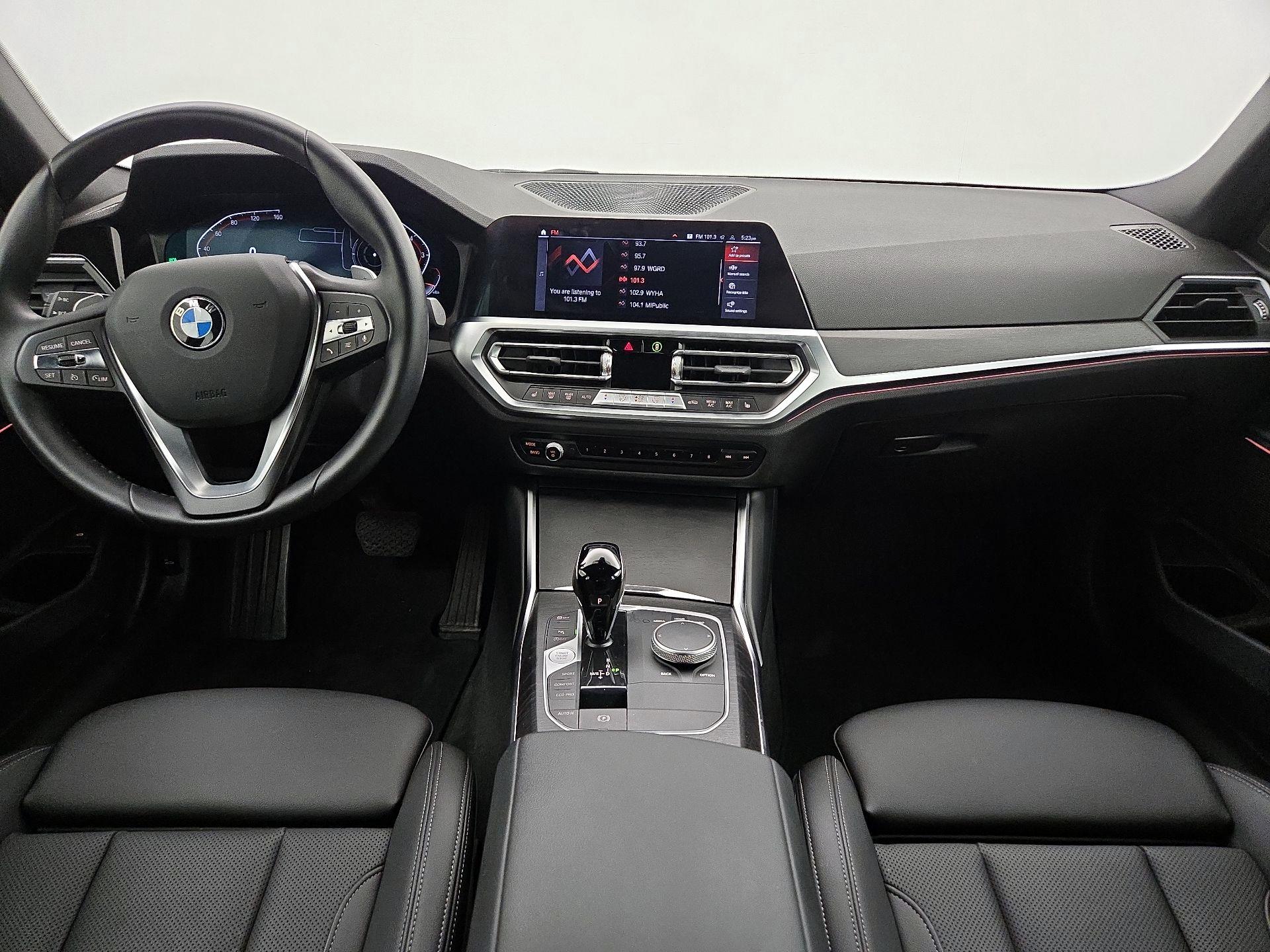 Thumbnail: 2022 BMW 3 Series - 9