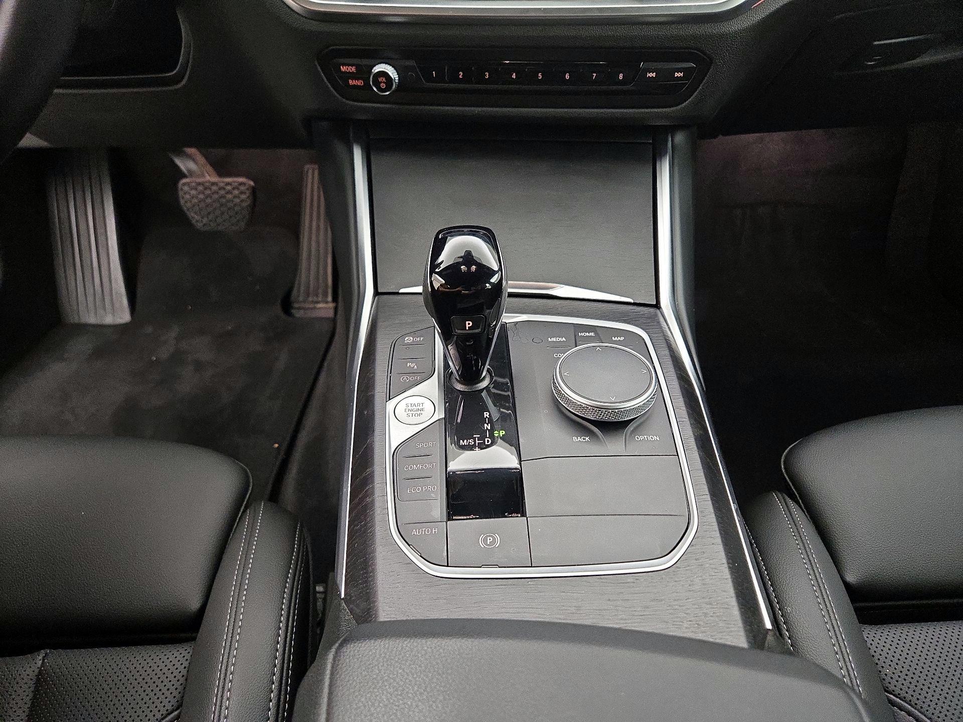 Thumbnail: 2022 BMW 3 Series - 18